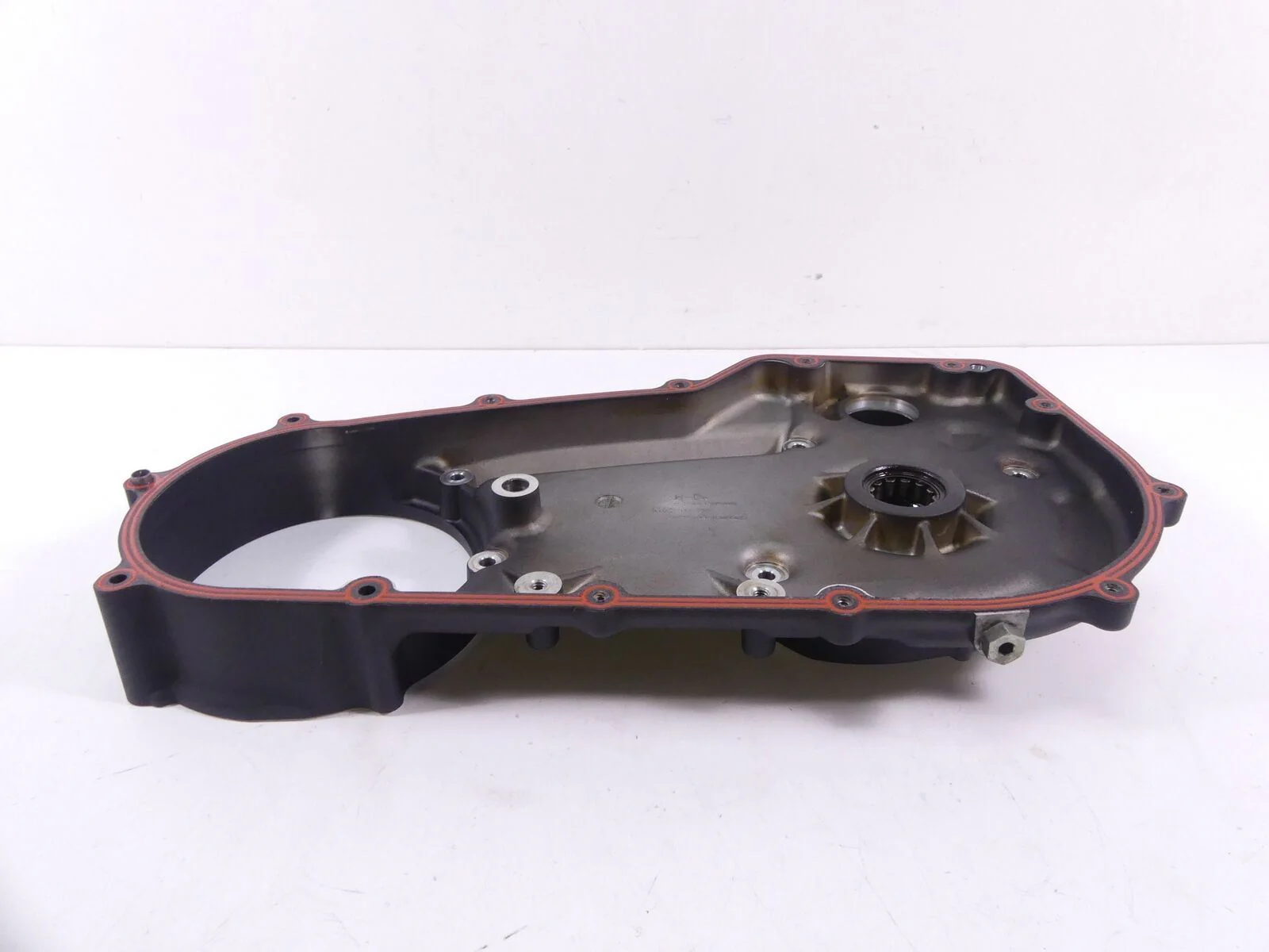 2017 Harley FXDLS 110 Dyna Low Rider Inner Primary Drive Clutch Cover 60681-06C - Image 2