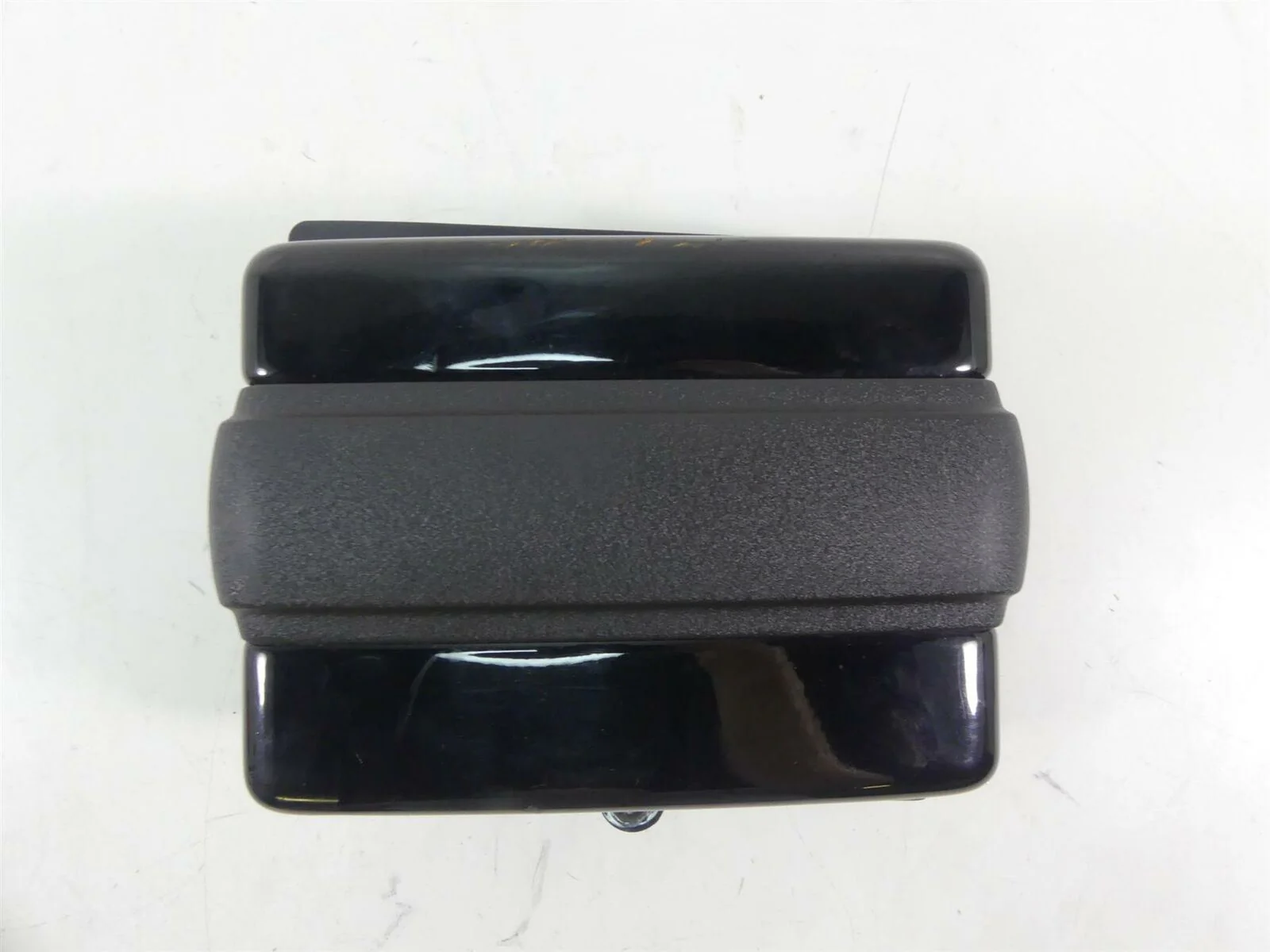 2017 Harley FXDLS Dyna Low Rider Battery Tray Stay Bracket + Cover 70379-06B