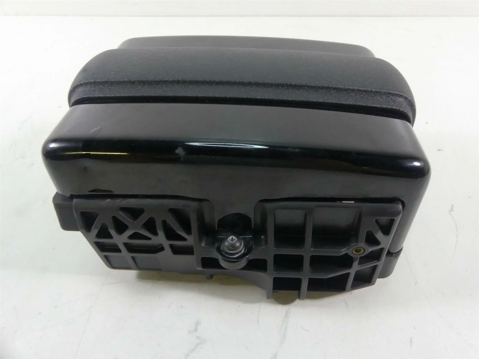 2017 Harley FXDLS Dyna Low Rider Battery Tray Stay Bracket + Cover 70379-06B - Image 6