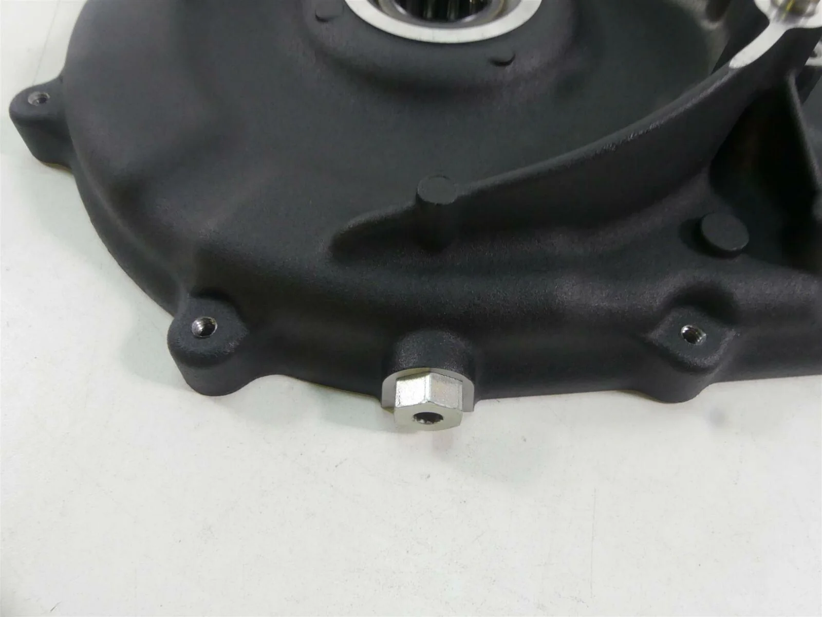 2017 Harley FXDLS Dyna Low Rider Inner Primary Drive Clutch Cover -Mid 60681-06C - Image 8