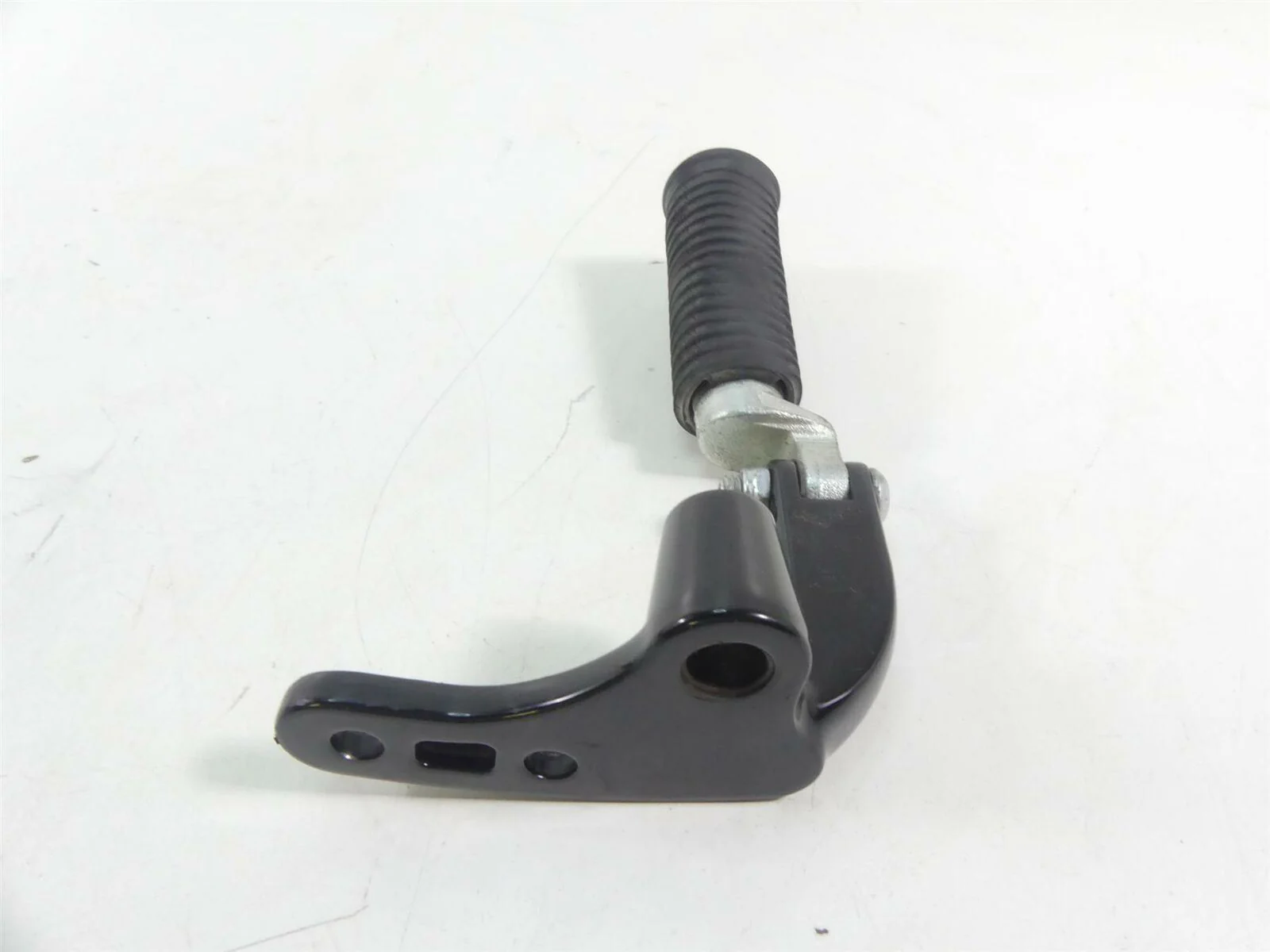 2017 Harley FXDLS Dyna Low Rider Left Front Forward Driver Footpeg 50500279 - Image 6