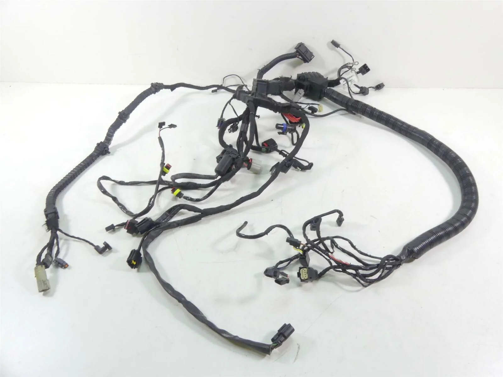 2017 Harley FXDLS Dyna Low Rider Main Wiring Harness Loom - No Cuts 69201569A