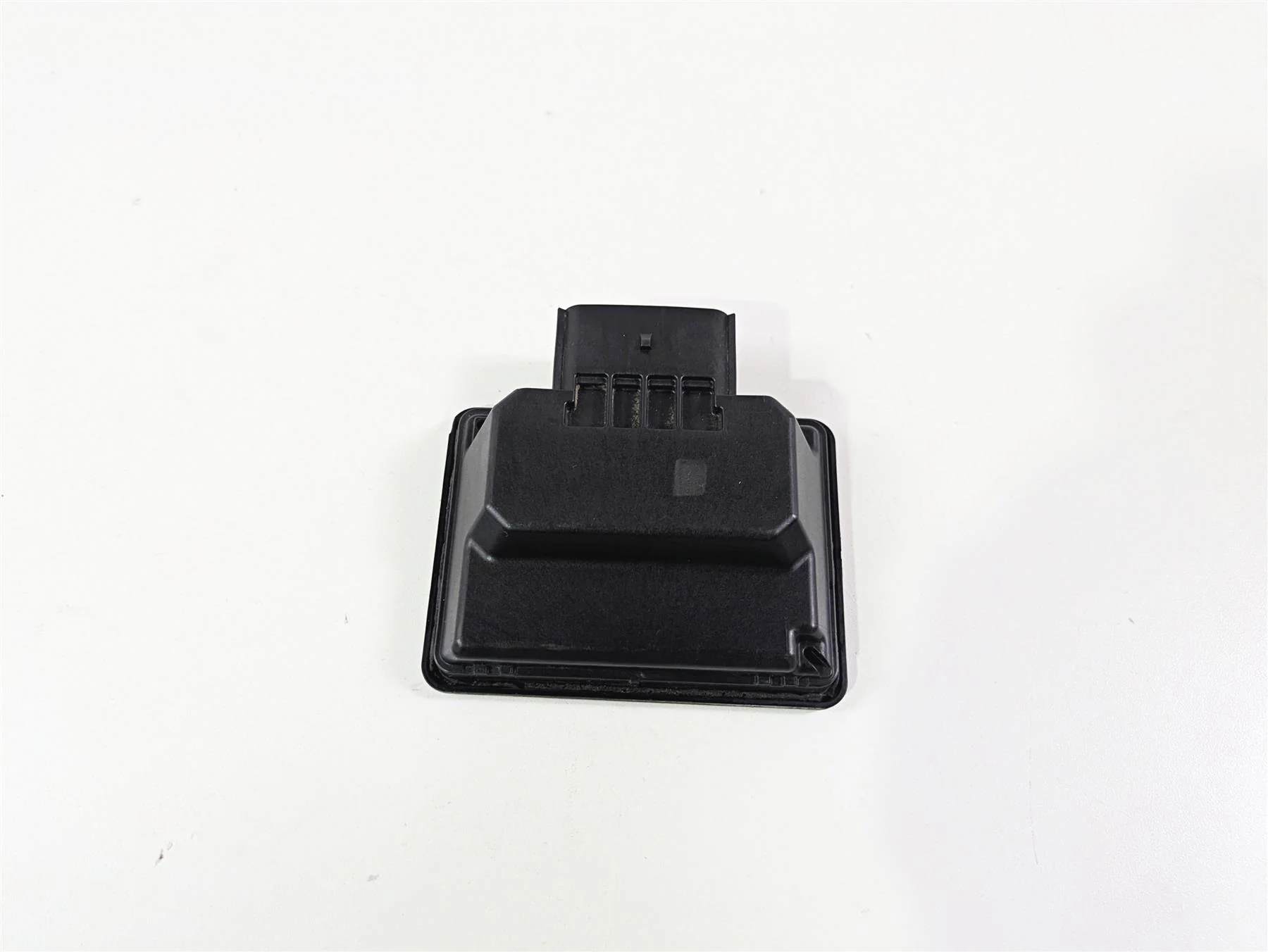 2017 Harley Softail Heritage Classic FLSTC Abs Brake Control Module Box 41100036 - Image 2