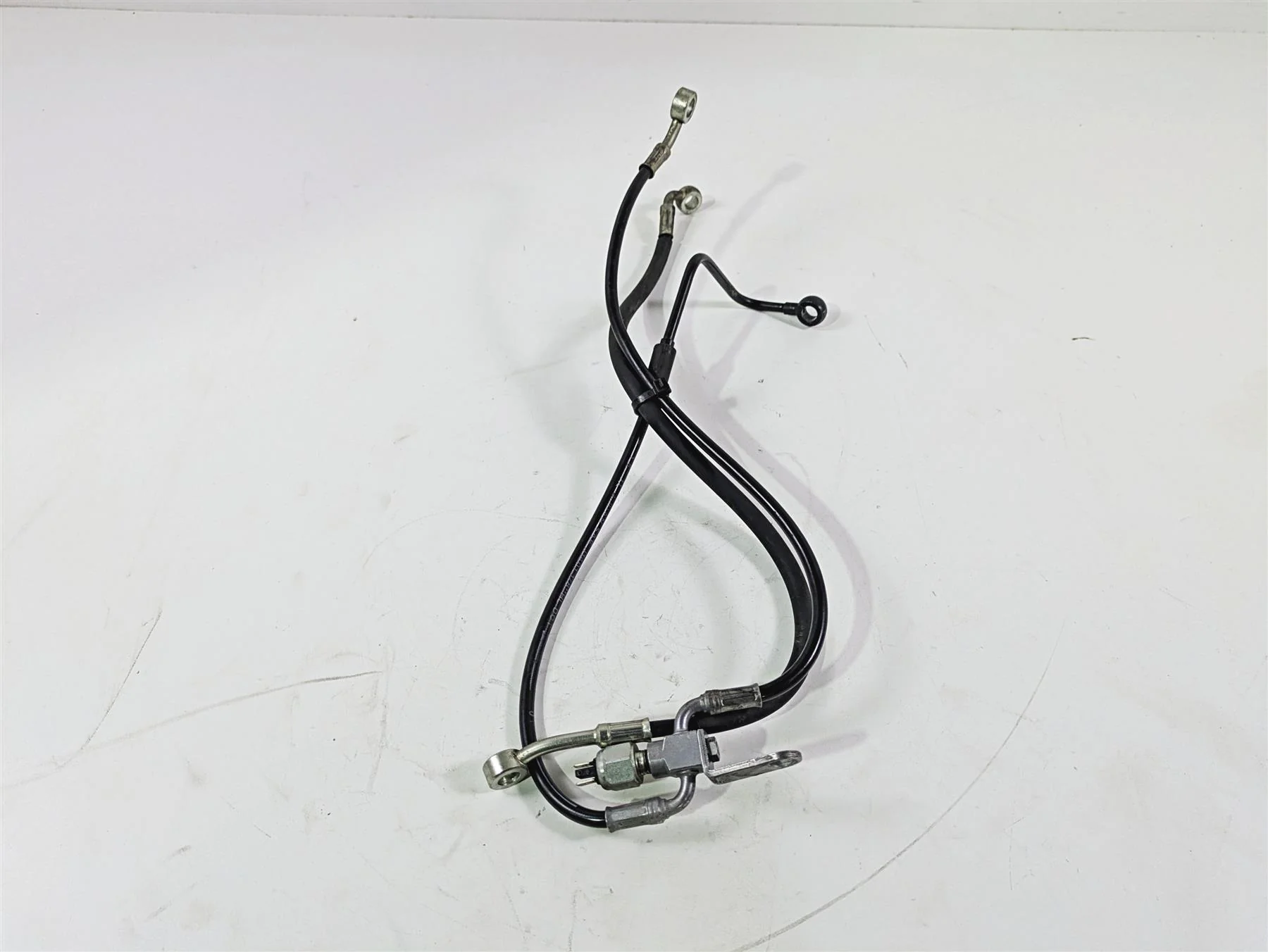 2017 Harley Softail Heritage Classic FLSTC Abs Rear Brake Line Set 43373-11A - Image 4