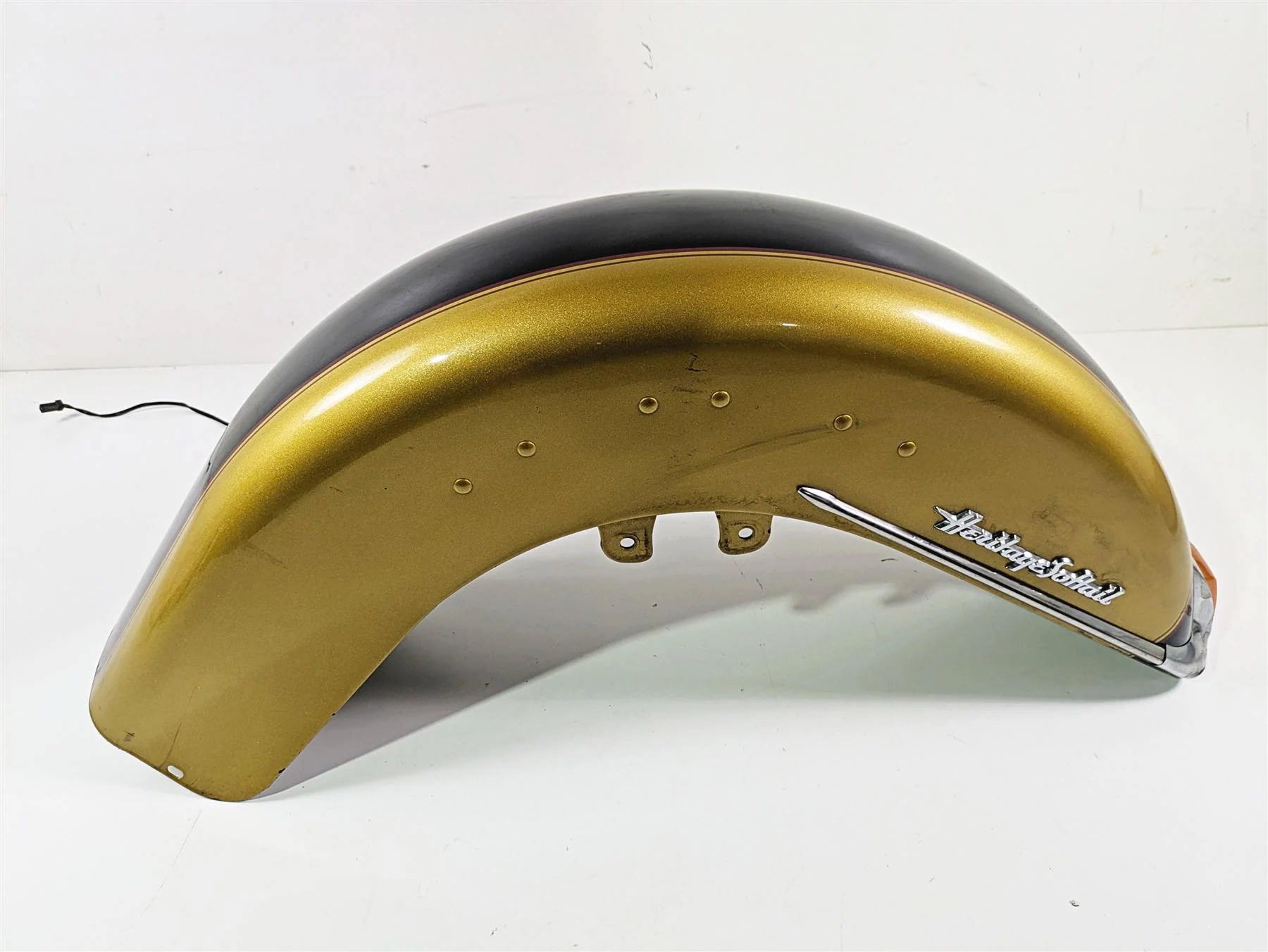 2017 Harley Softail Heritage Classic FLSTC Front Fender 2-Tone 59129-09 - Image 3