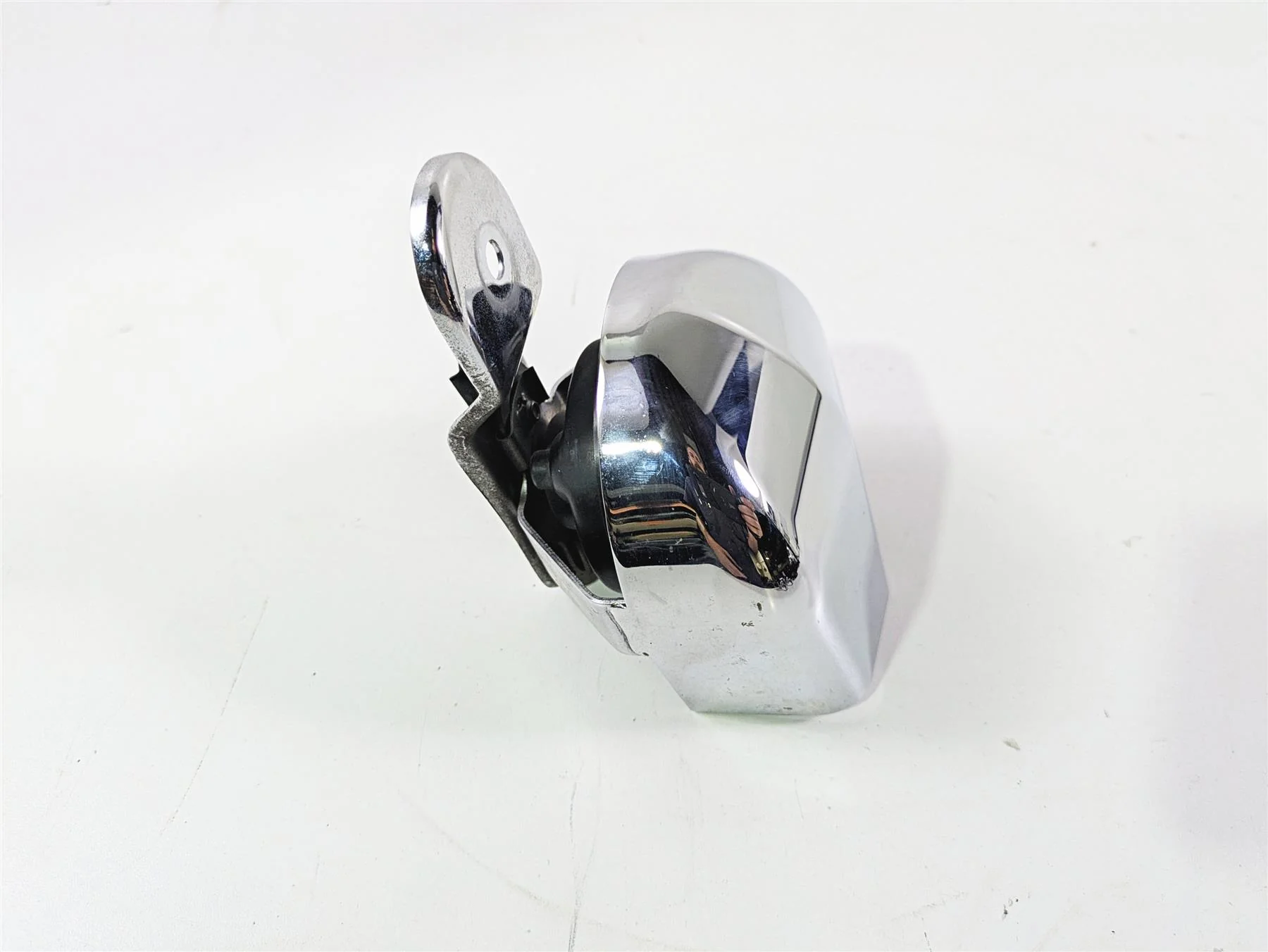 2017 Harley Softail Heritage Classic FLSTC Horn & Cover 61300478A 69060-90H - Image 4