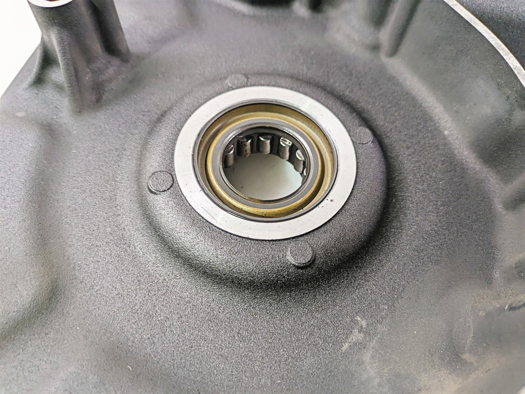 2017 Harley Softail Heritage Classic FLSTC Inner Primary Clutch Cover 60681-06C - Image 6
