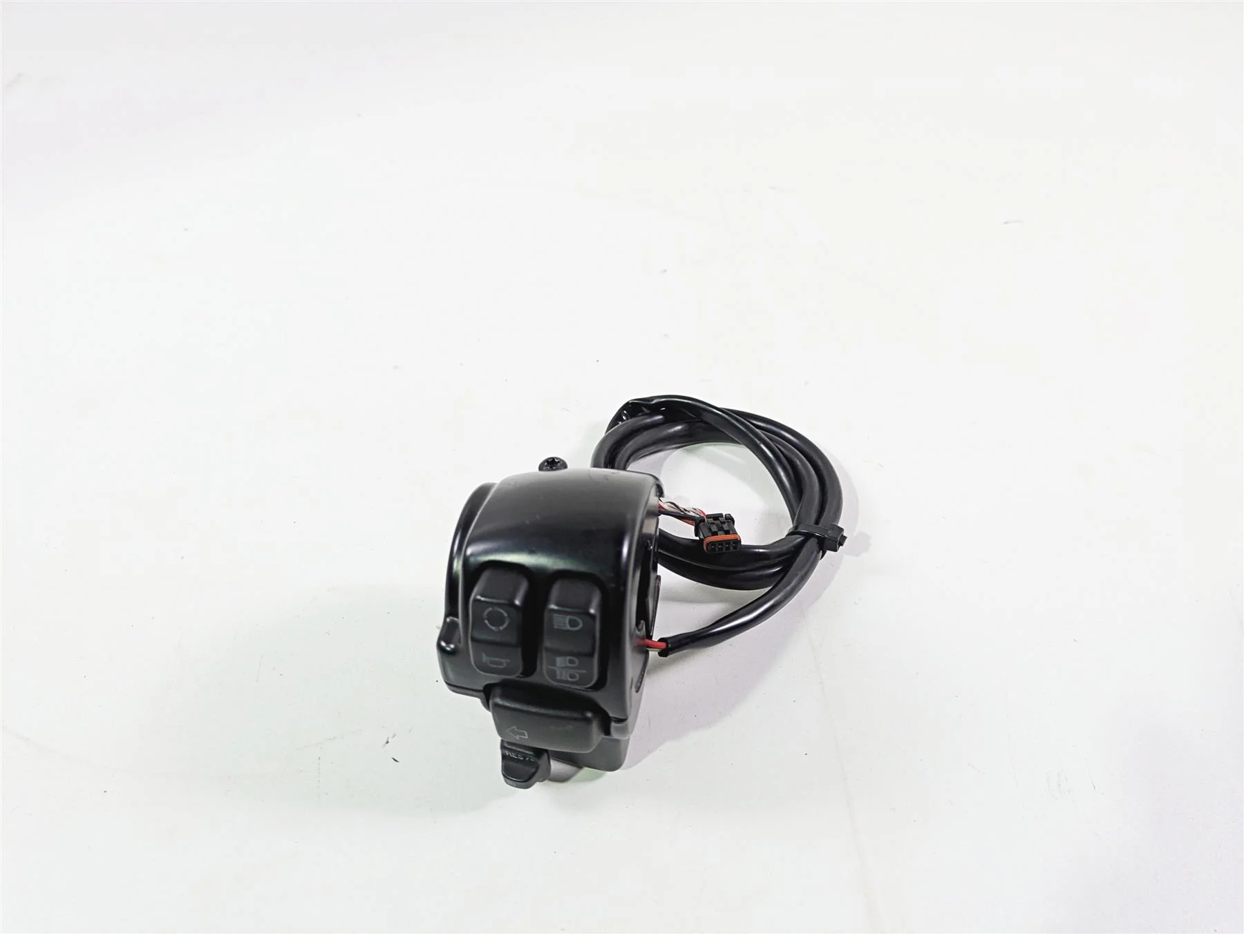 2017 Harley Softail Heritage Classic FLSTC Left Control Switch Cruise 71500288