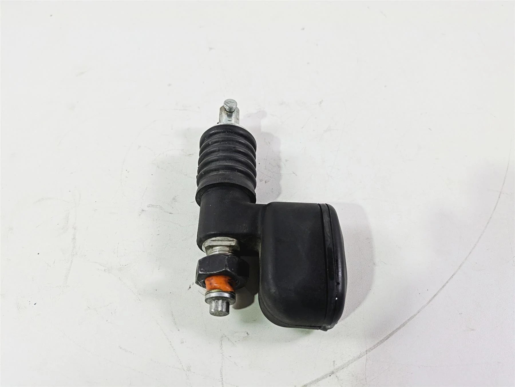 2017 Harley Softail Heritage Classic FLSTC Rear Brake Master Cylinder 41767-05E - Image 2