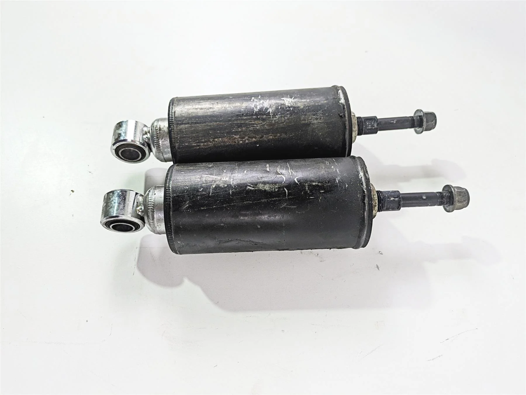 2017 Harley Softail Heritage Classic FLSTC Rear Suspension Shock Set 54508-00B - Image 2