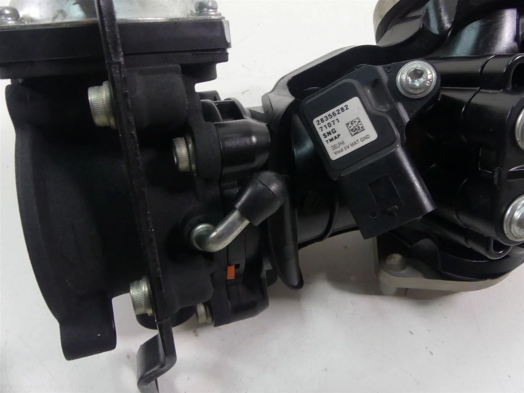 2017 Harley Touring FLHTKL Electra Glide Throttle Body Fuel Injection 27300121 - Image 9