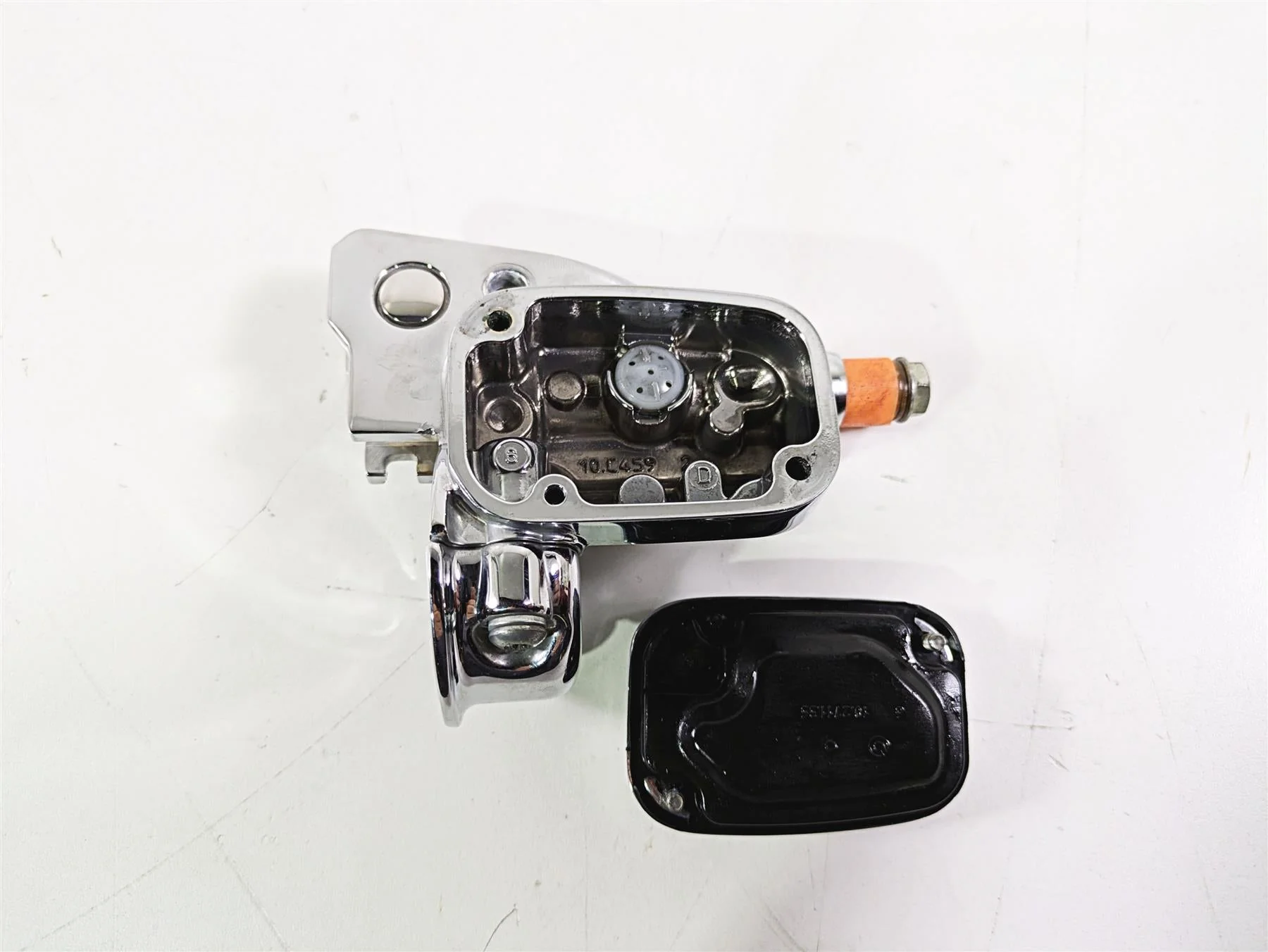 2017 Harley Touring FLHTKSE CVO E-Glide Chrome Clutch Perch 36700170 - Image 10