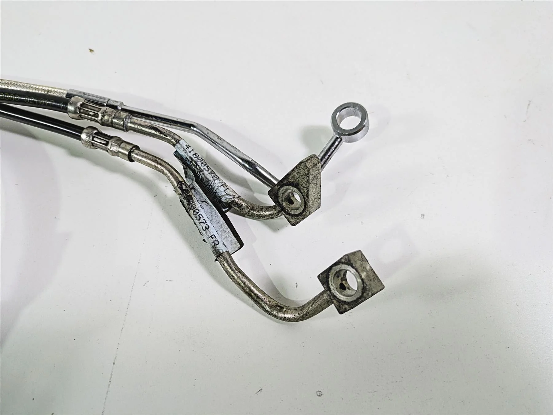 2017 Harley Touring FLHTKSE CVO E-Glide Front Abs Brake Line Set 77" 41800573 - Image 5