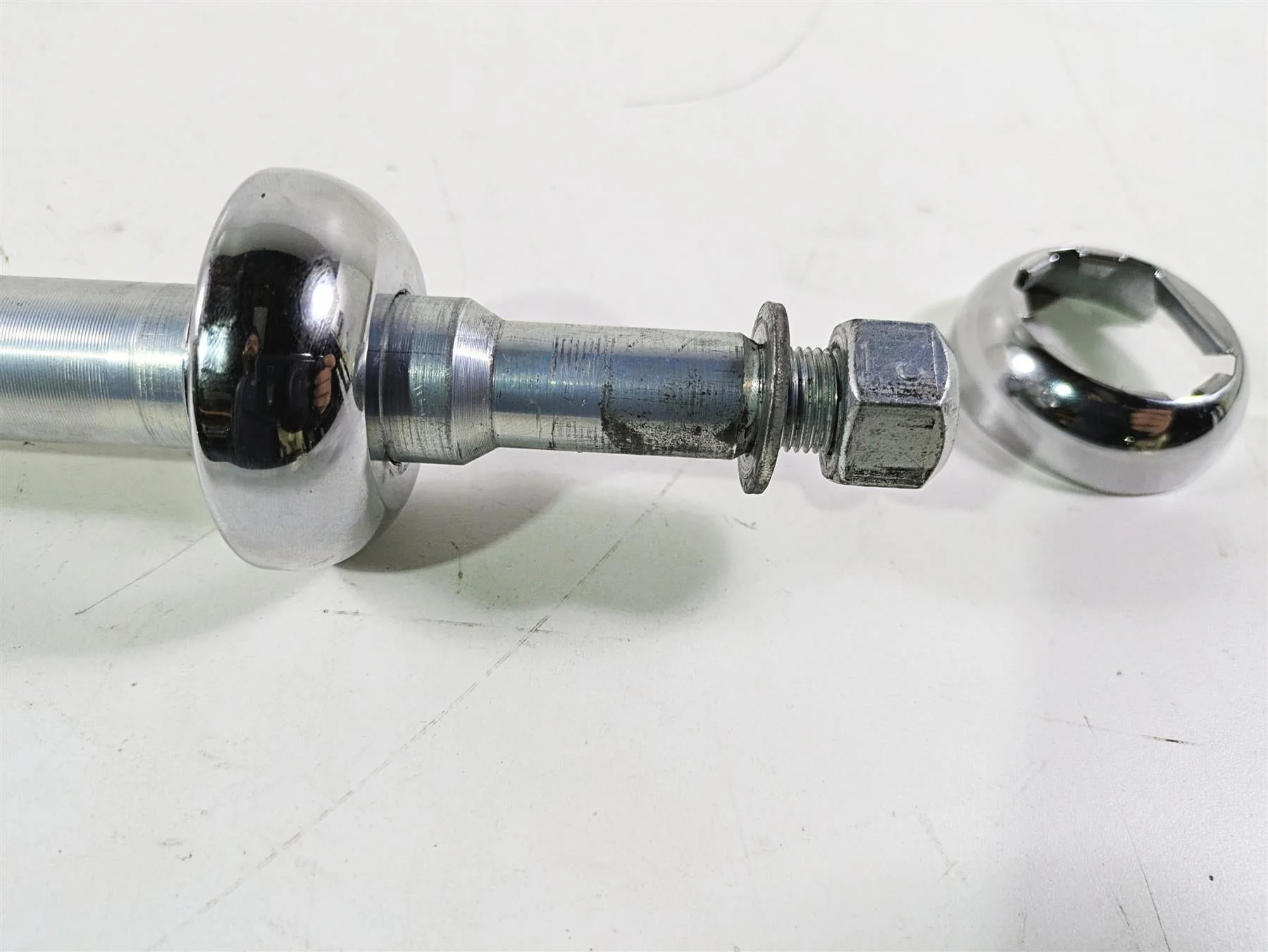 2017 Harley Touring FLHTKSE CVO E-Glide Front Axle Wheel Spindle 25mm 41547-07A - Image 6
