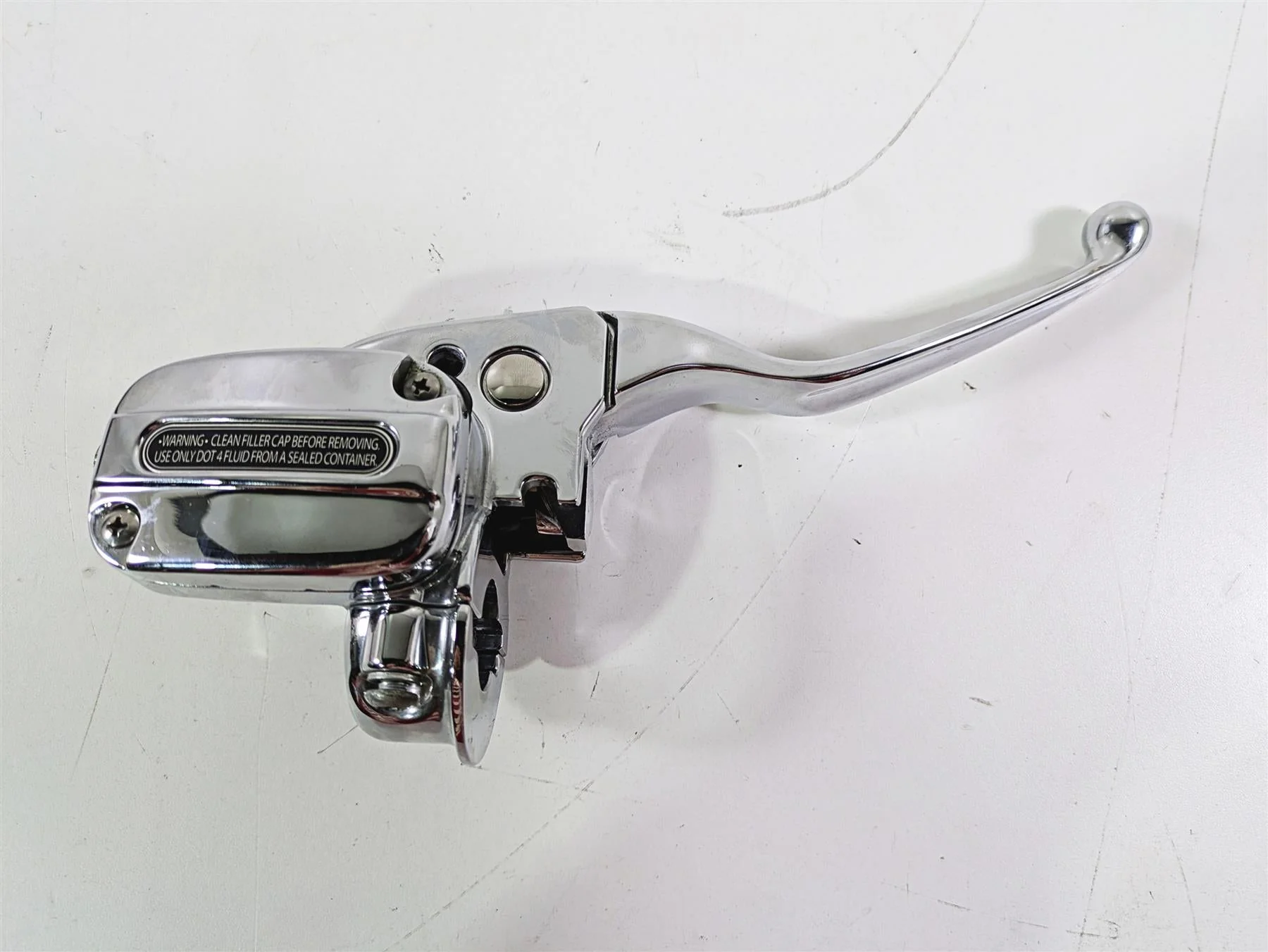 2017 Harley Touring FLHTKSE CVO E-Glide Front Brake Master Cylinder 42102-08D - Image 5