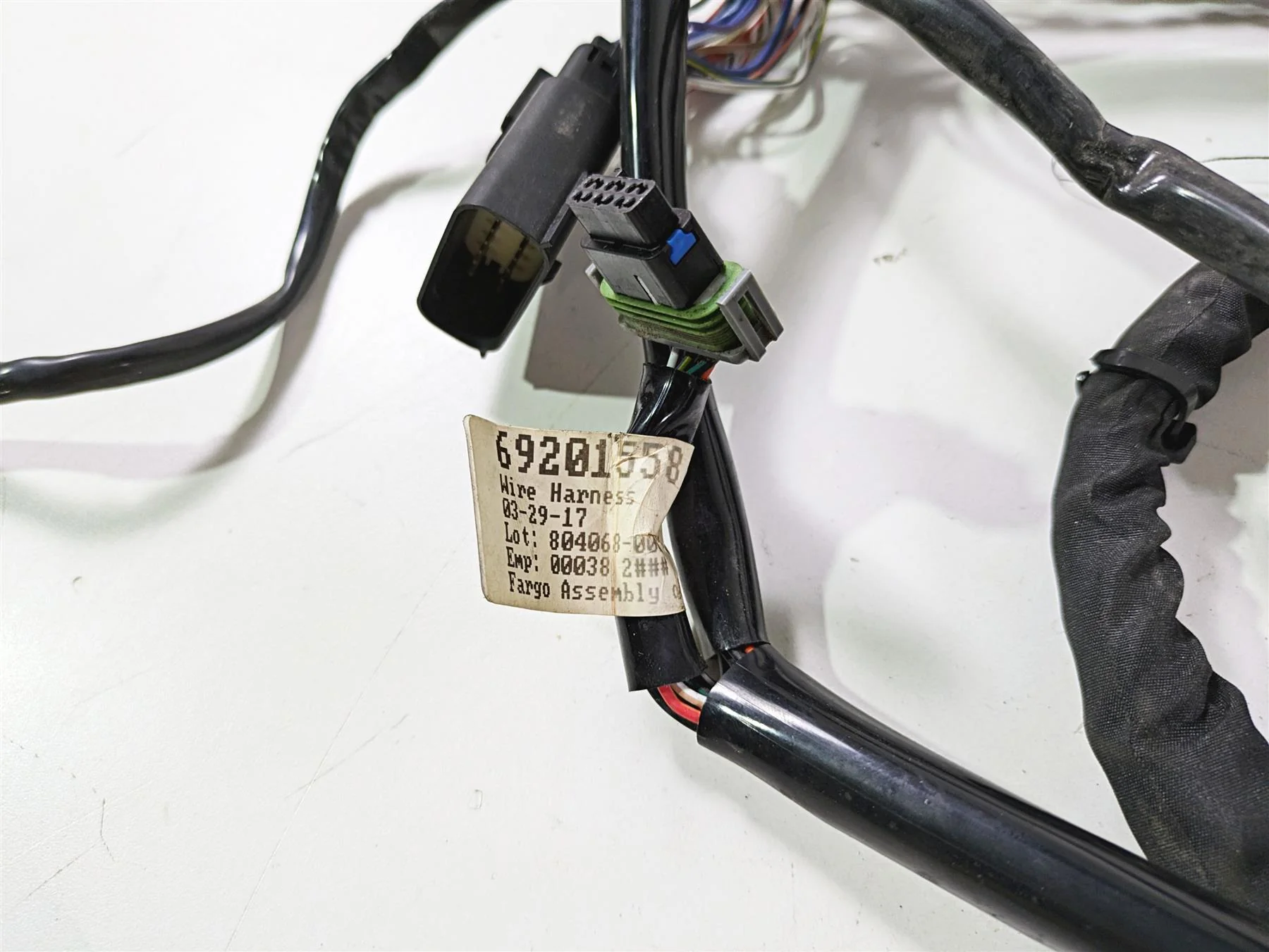 2017 Harley Touring FLHTKSE CVO E-Glide Front Fairing Wiring - Read 69201558 - Image 7