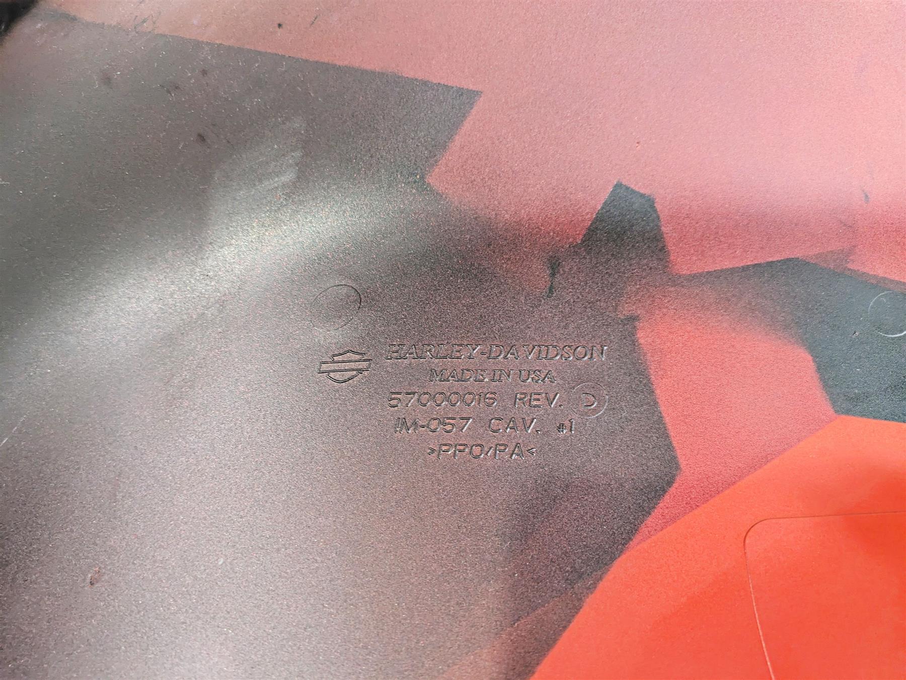 2017 Harley Touring FLHTKSE CVO E-Glide Front Outer Nose Fairing -Read 57000628 - Image 12