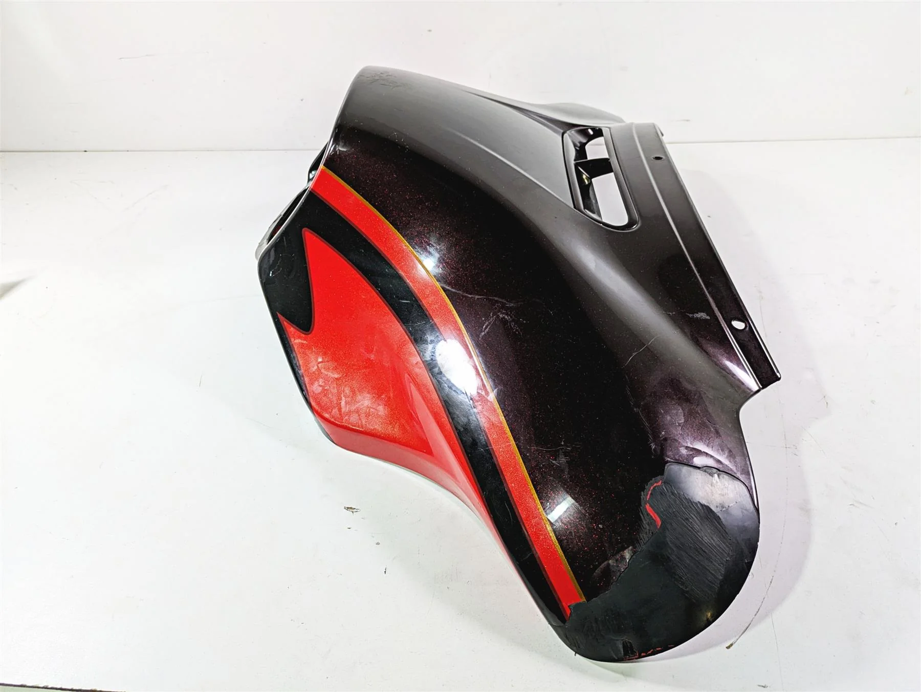 2017 Harley Touring FLHTKSE CVO E-Glide Front Outer Nose Fairing -Read 57000628 - Image 3
