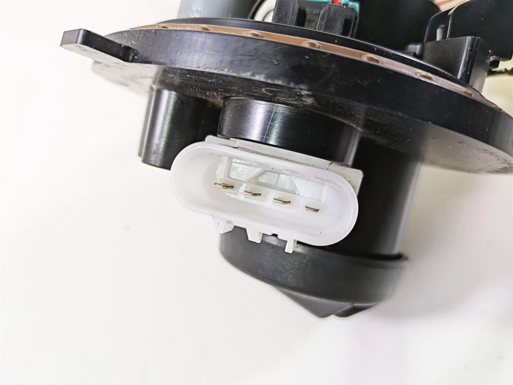2017 Harley Touring FLHTKSE CVO E-Glide Fuel Gas Petrol Pump 62908-08 75069-08C - Image 10