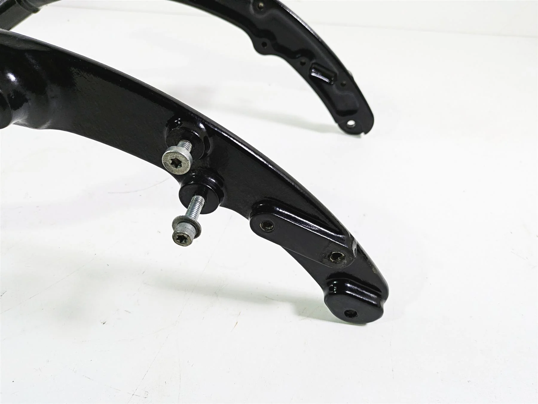 2017 Harley Touring FLHTKSE CVO E-Glide Rear Subframe Sub Frame 48079-09BHP - Image 5