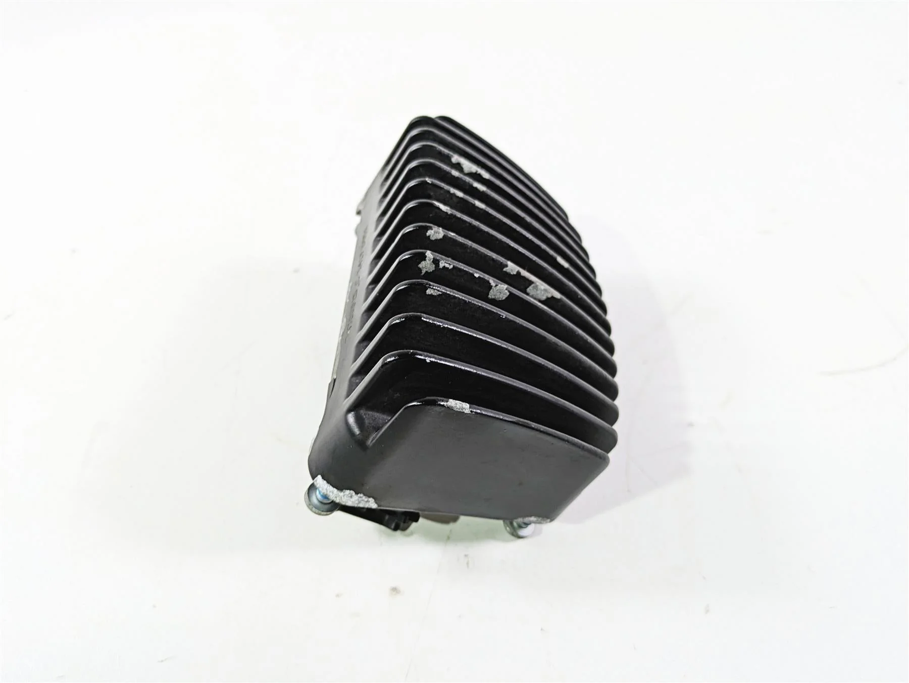 2017 Harley Touring FLHTKSE CVO E-Glide Rectifier Voltage Regulator 74700025C - Image 2