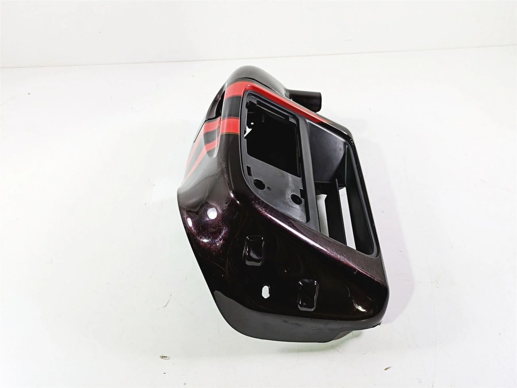 2017 Harley Touring FLHTKSE CVO E-Glide Right Lower Leg Fairing Cover 57100114 - Image 2