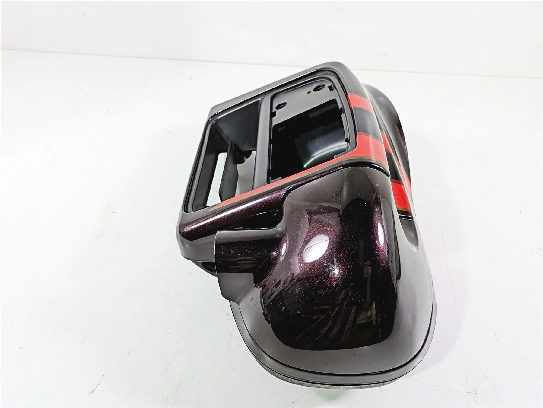 2017 Harley Touring FLHTKSE CVO E-Glide Right Lower Leg Fairing Cover 57100114 - Image 4