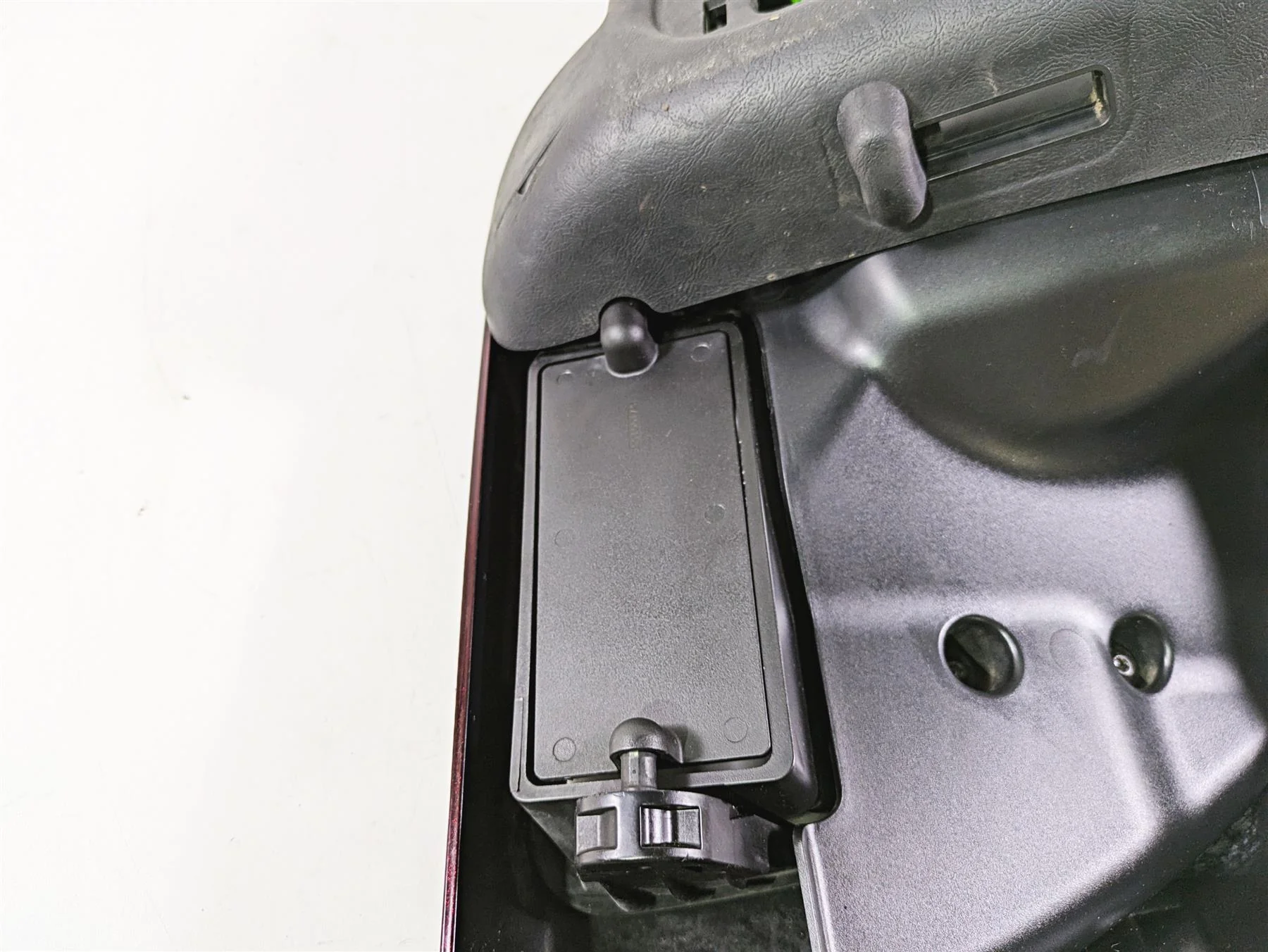 2017 Harley Touring FLHTKSE CVO E-Glide Right Lower Leg Fairing Cover 57100114 - Image 9
