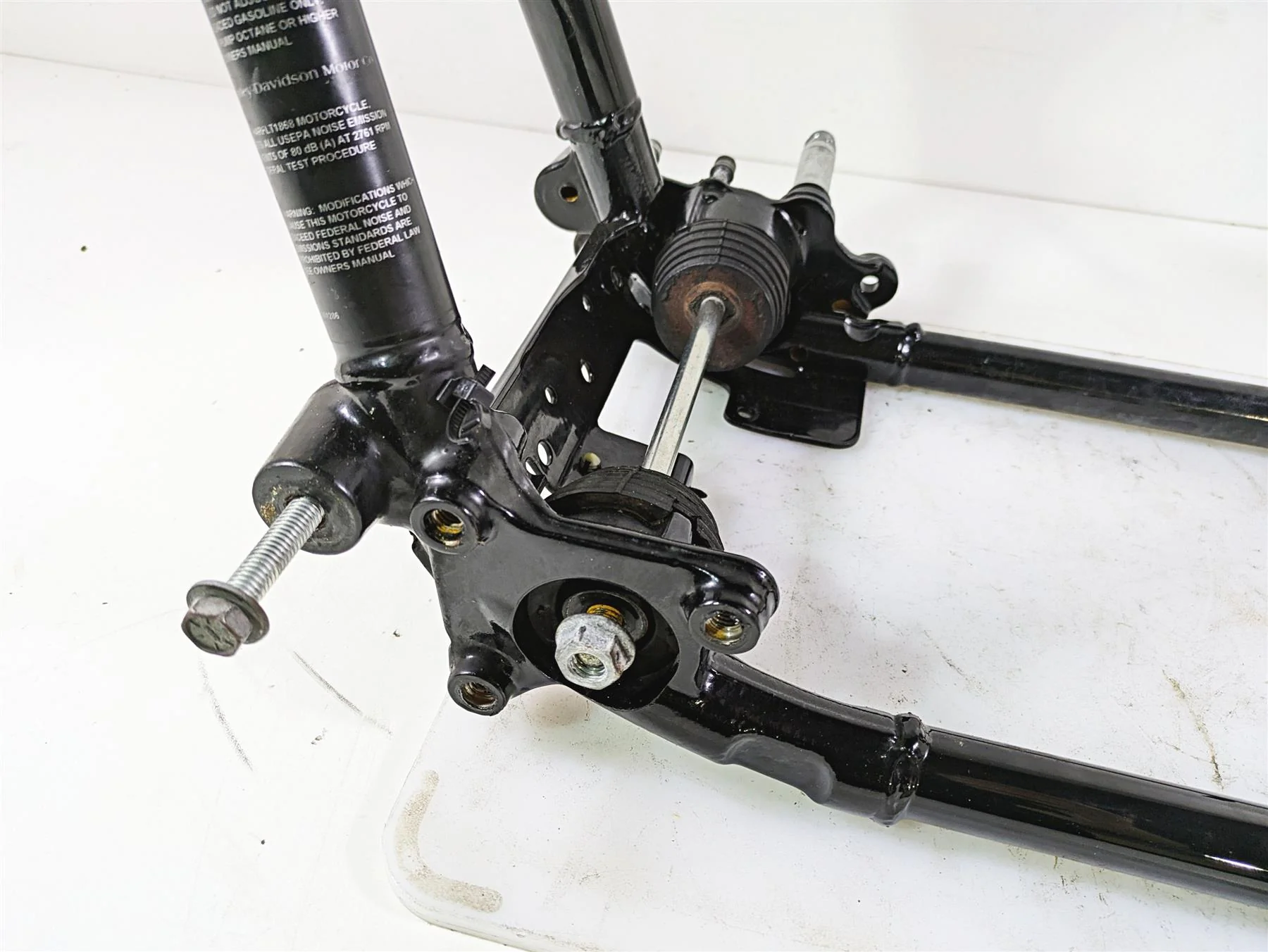 2017 Harley Touring FLHTKSE CVO E-Glide Straight Main Frame Chassis With Salvage Louisiana Title 47000344 - Image 10
