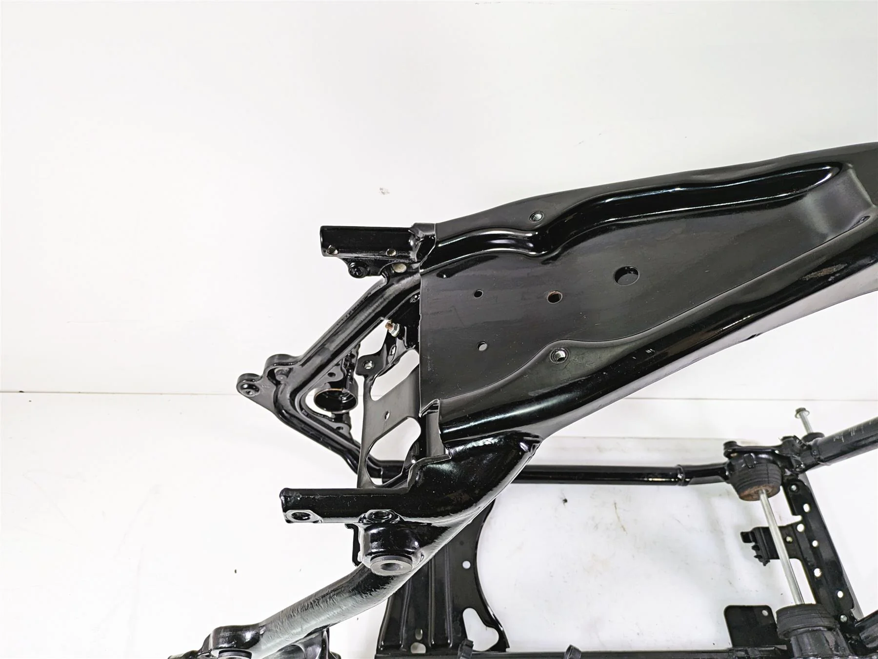 2017 Harley Touring FLHTKSE CVO E-Glide Straight Main Frame Chassis With Salvage Louisiana Title 47000344 - Image 5