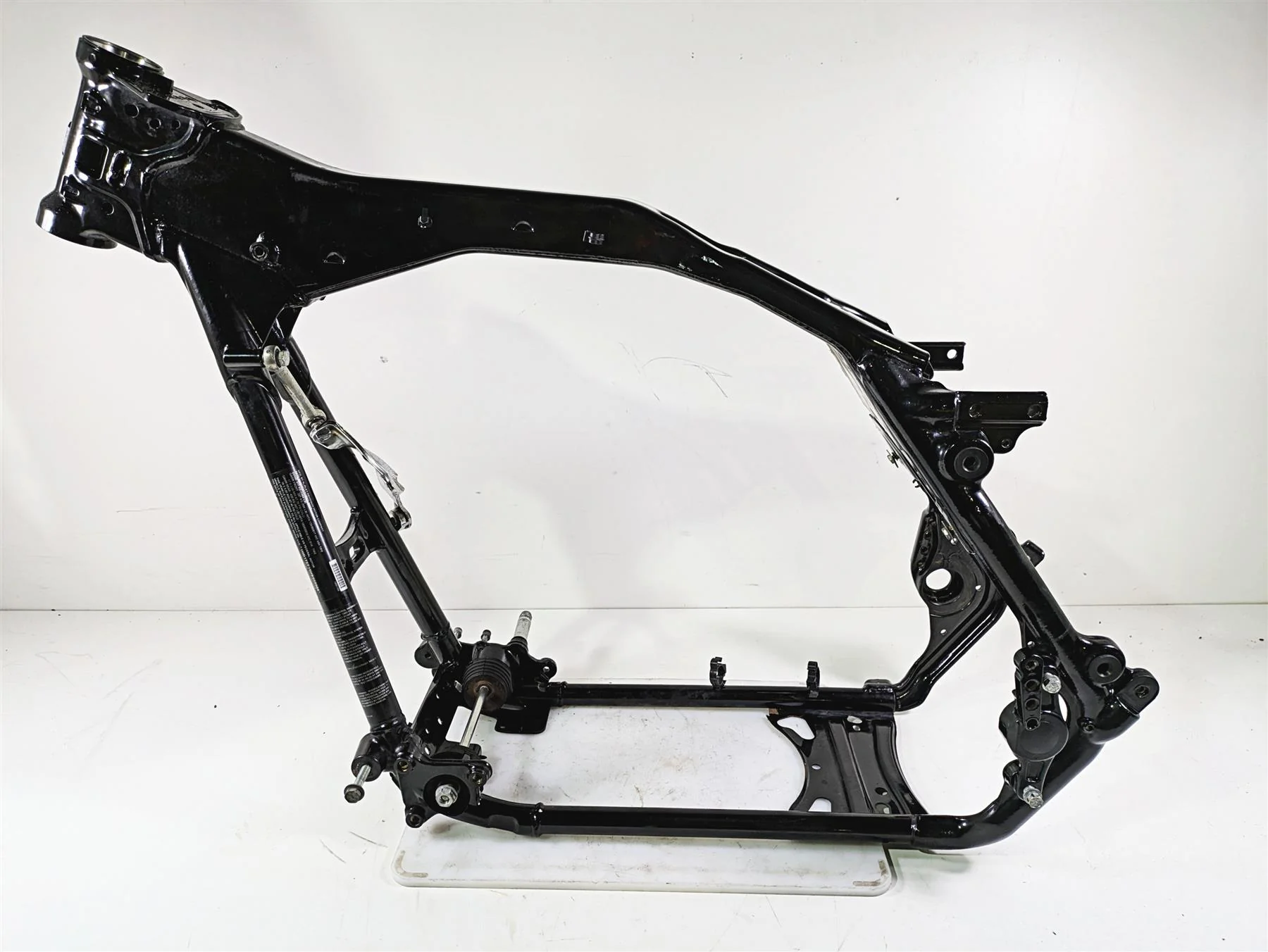2017 Harley Touring FLHTKSE CVO E-Glide Straight Main Frame Chassis With Salvage Louisiana Title 47000344 - Image 8