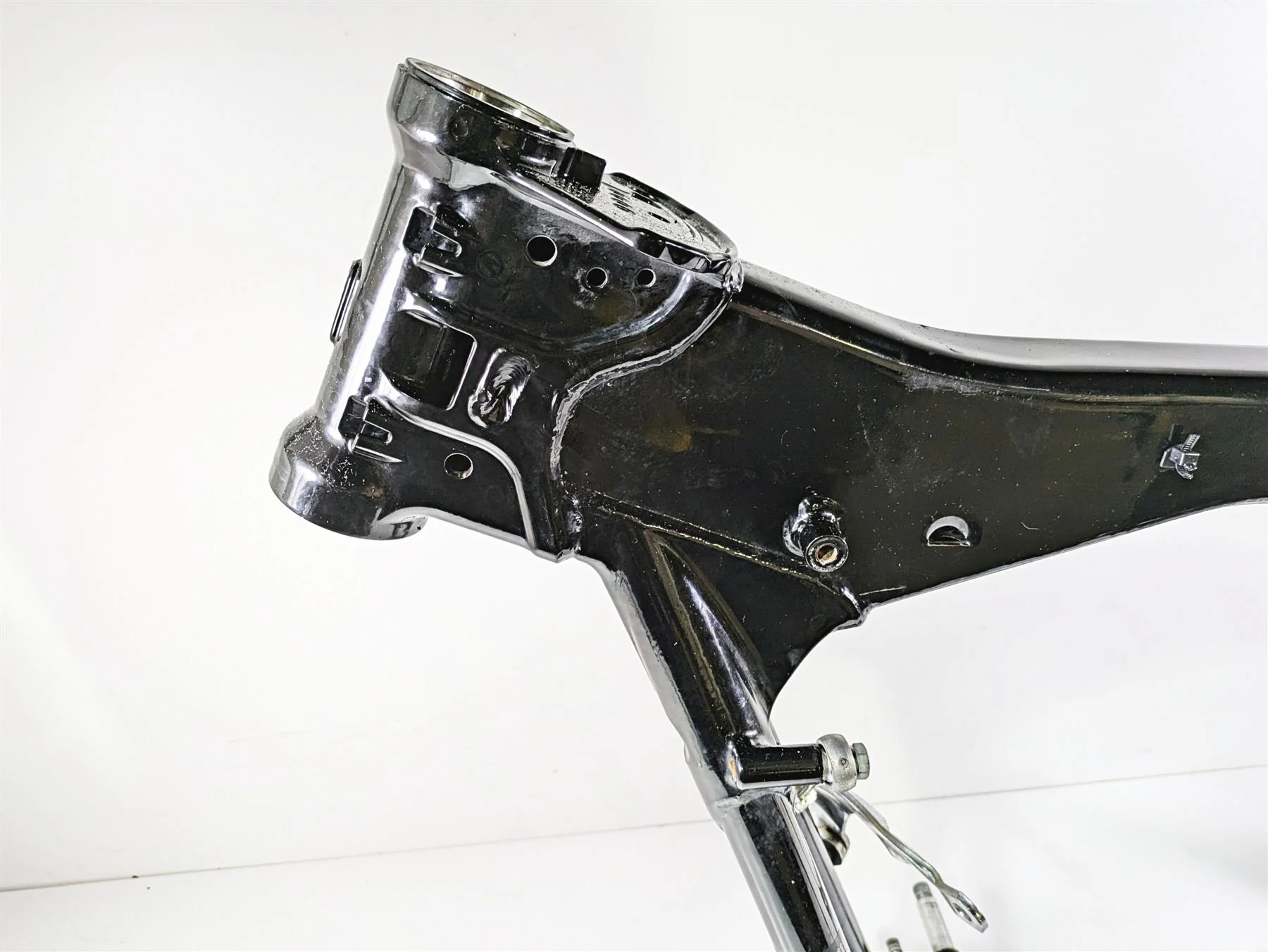 2017 Harley Touring FLHTKSE CVO E-Glide Straight Main Frame Chassis With Salvage Louisiana Title 47000344 - Image 9