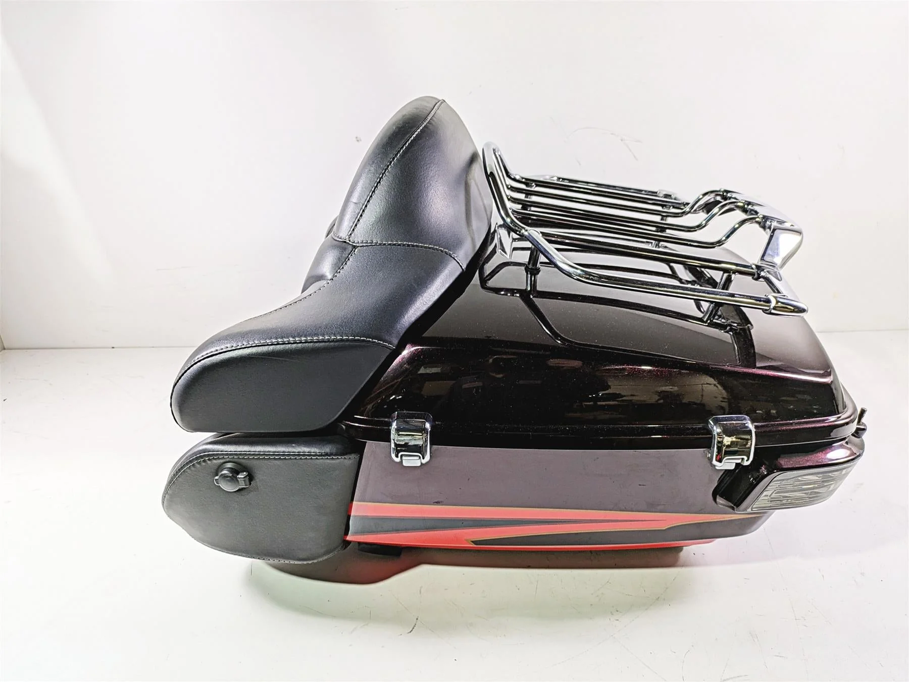 2017 Harley Touring FLHTKSE CVO E-Glide Tour Pack Trunk Led Bezel Set 53000346 - Image 3
