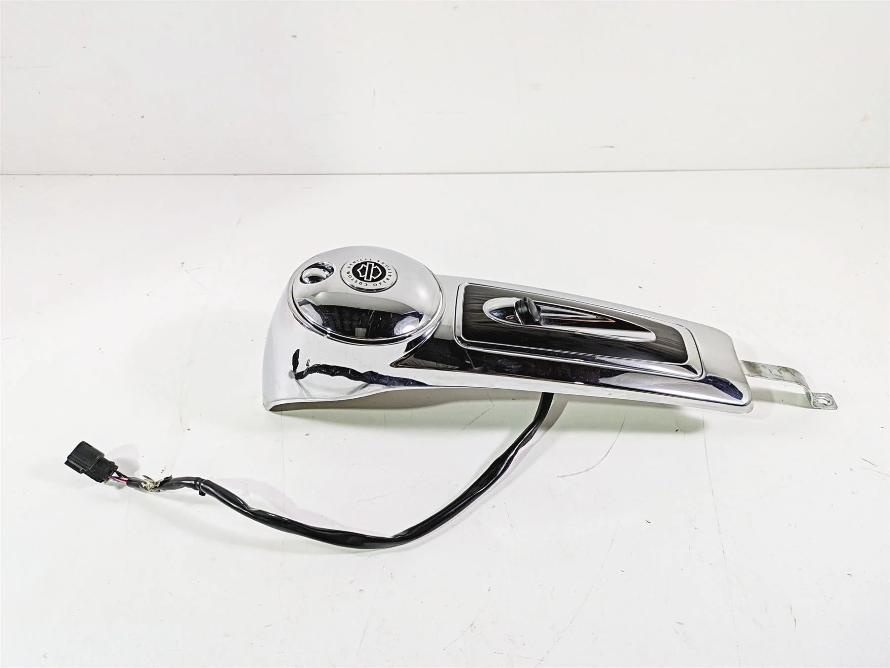 2017 Harley Touring FLHTKSE CVO E-Glide Upper Fuel Tank Dash Cover 61270-08