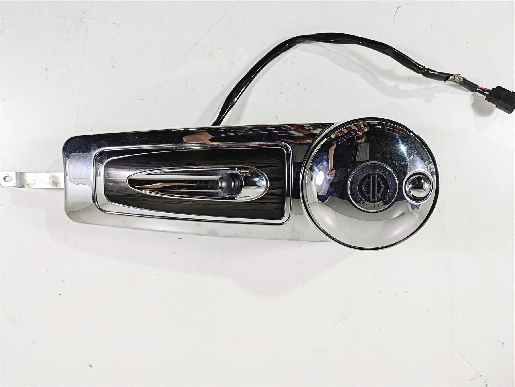 2017 Harley Touring FLHTKSE CVO E-Glide Upper Fuel Tank Dash Cover 61270-08 - Image 5