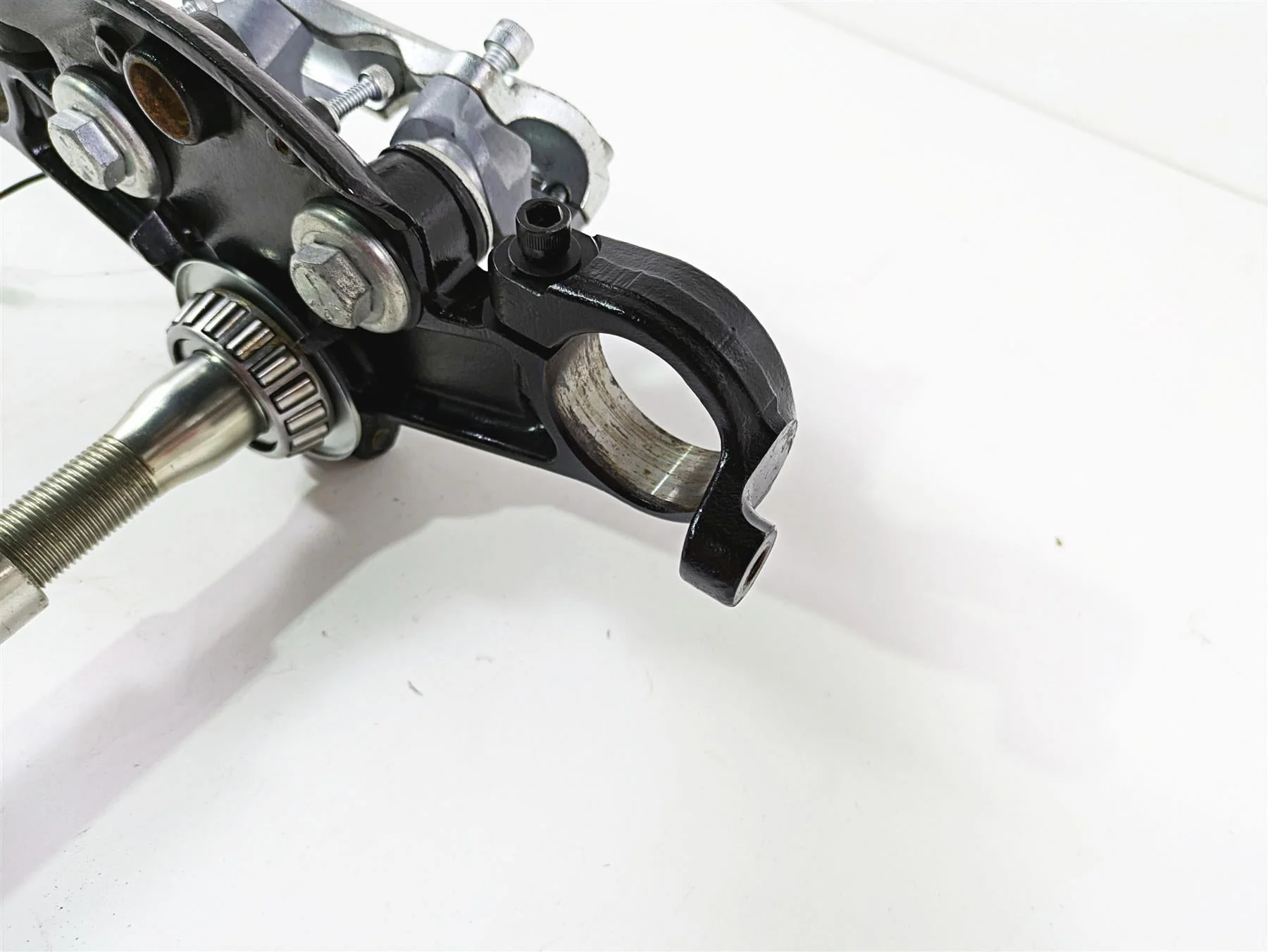 2017 Harley Touring FLHTKSE CVO E-Glide Upper Lower Triple Tree 49mm 45900091A - Image 10