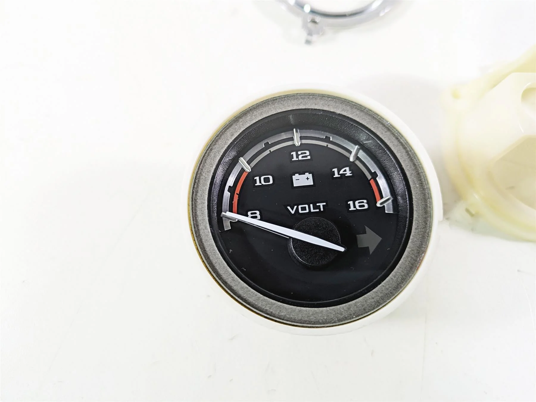 2017 Harley Touring FLHTKSE CVO E-Glide Voltage Volt Gauge Instrument 70900297 - Image 5