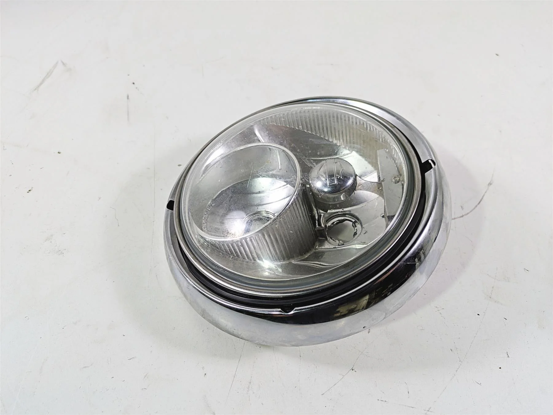 2017 Harley Touring FLHTKSE Electra Glide Head Light Lamp Headlight 67700064 - Image 2