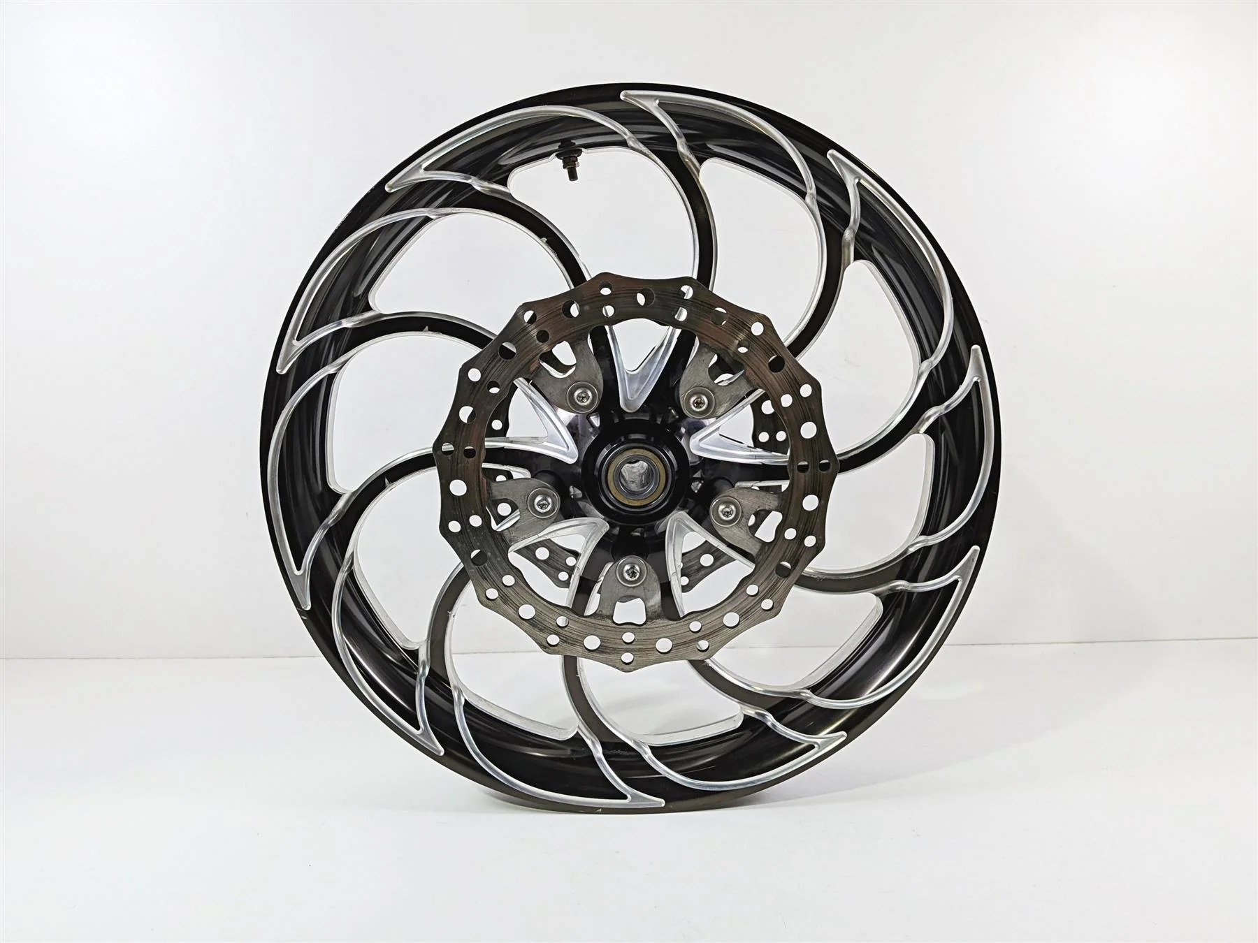 2017 Harley Touring FLHXS Street Glide Arlen Ness 21x3.5 Drift Front Wheel Rim & Rotors 71-568
