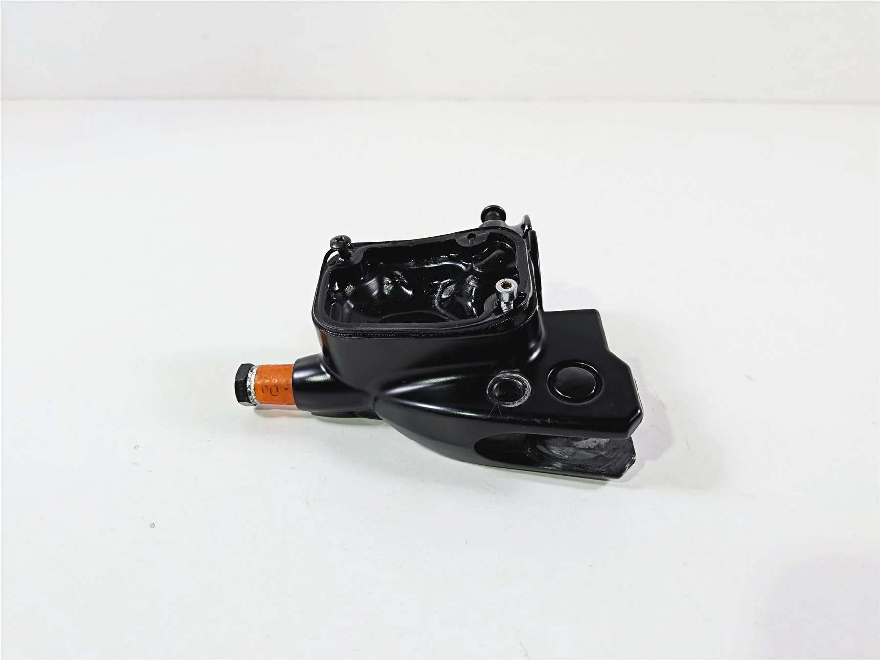2017 Harley Touring FLHXS Street Glide Clutch Master Cylinder Black 36700128A - Image 5