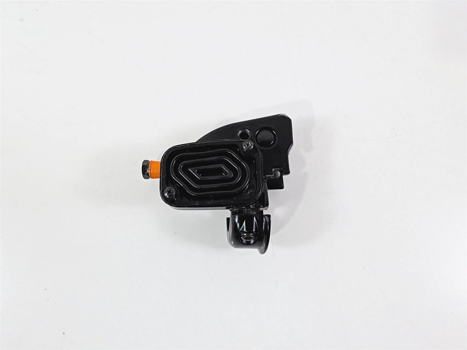 2017 Harley Touring FLHXS Street Glide Front Brake Master Cylinder 11/16 44551-08F - Image 2