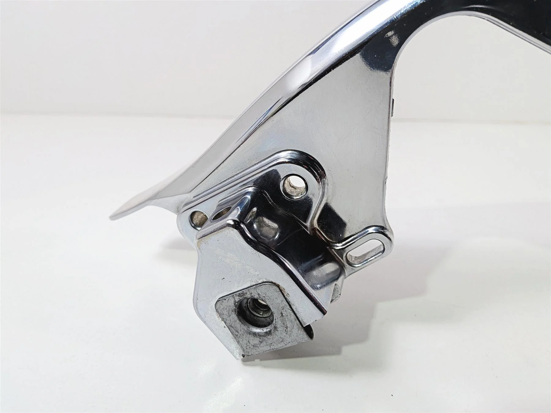 2017 Harley Touring FLHXS Street Glide Left Rear Chrome Saddlebag Support 90200503 - Image 12