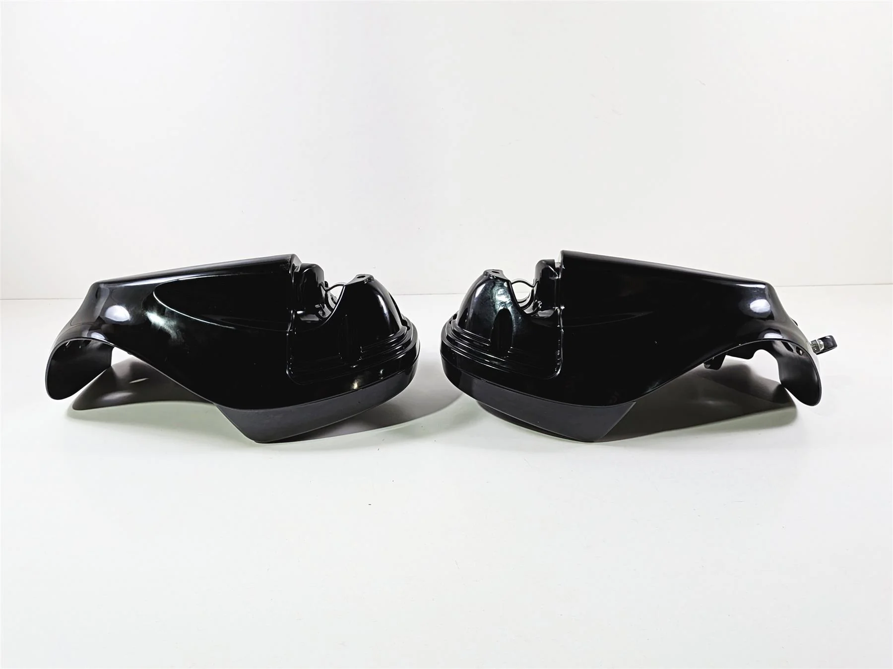 2017 Harley Touring FLHXS Street Glide Left Right Leg Fairing Set Speaker Holes - Image 4