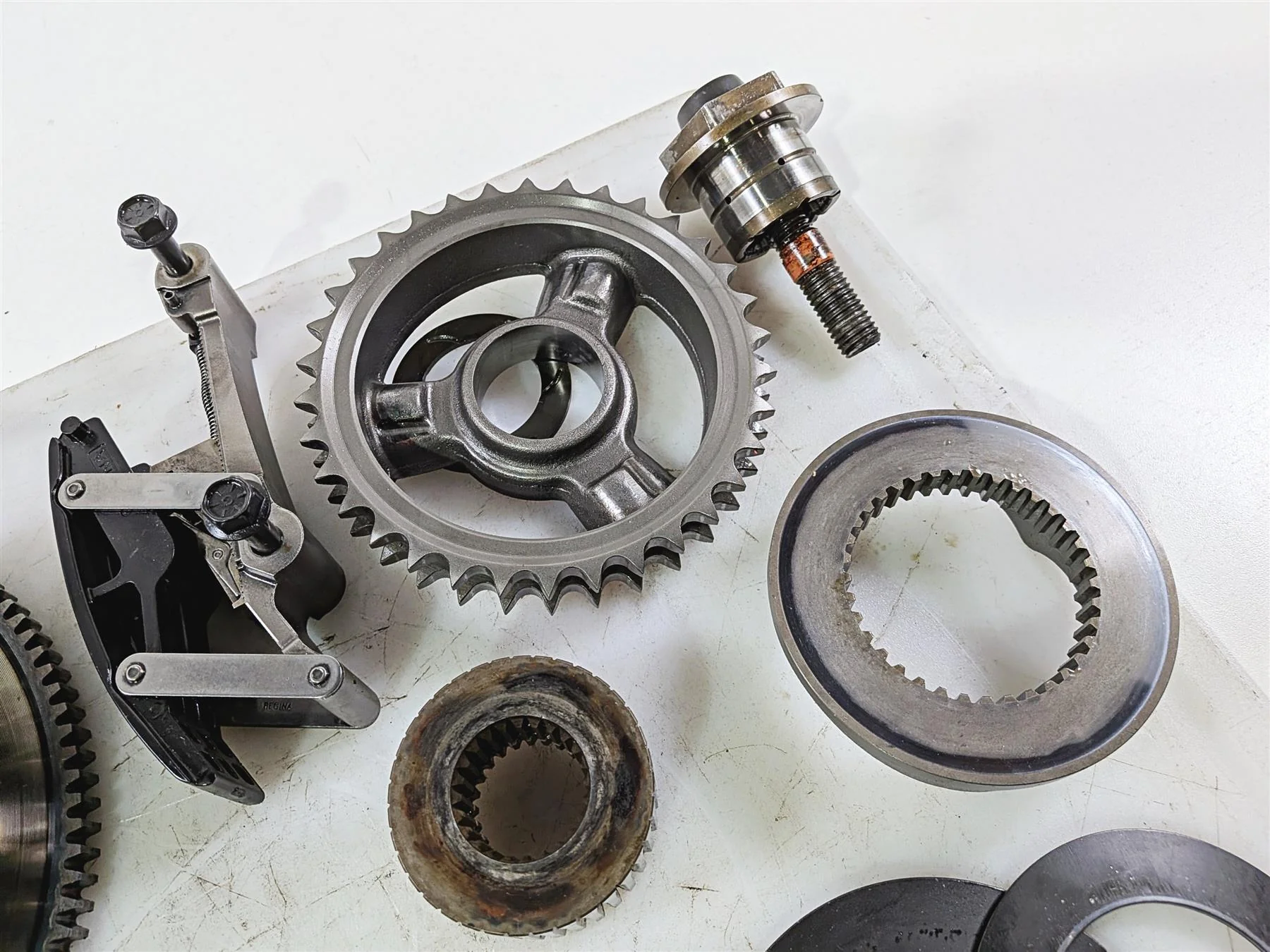 2017 Harley Touring FLHXS Street Glide Primary Drive Clutch Kit 37000377 - Image 9