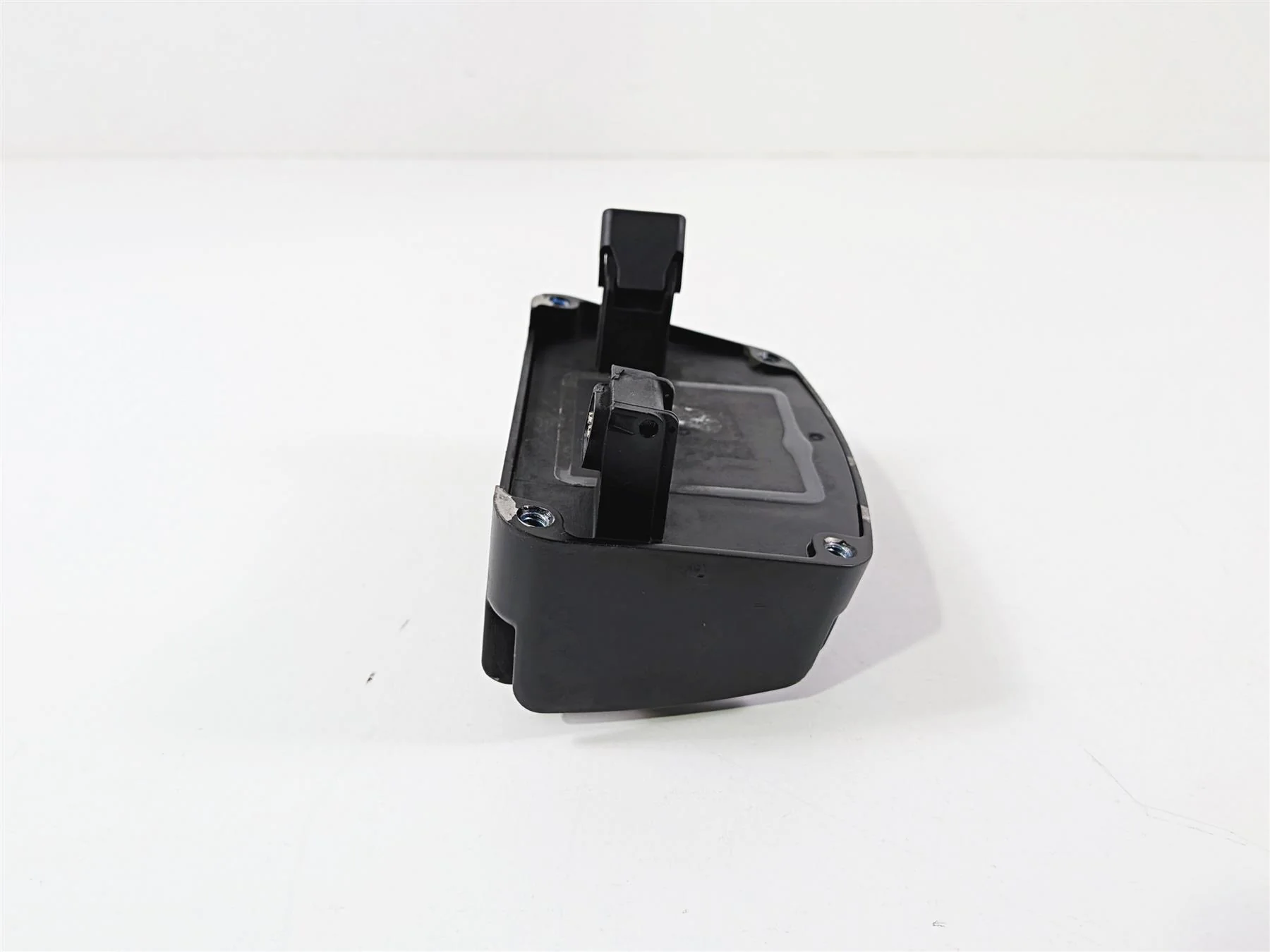 2017 Harley Touring FLHXS Street Glide Rectifier Voltage Regulator 74700025 - Image 13