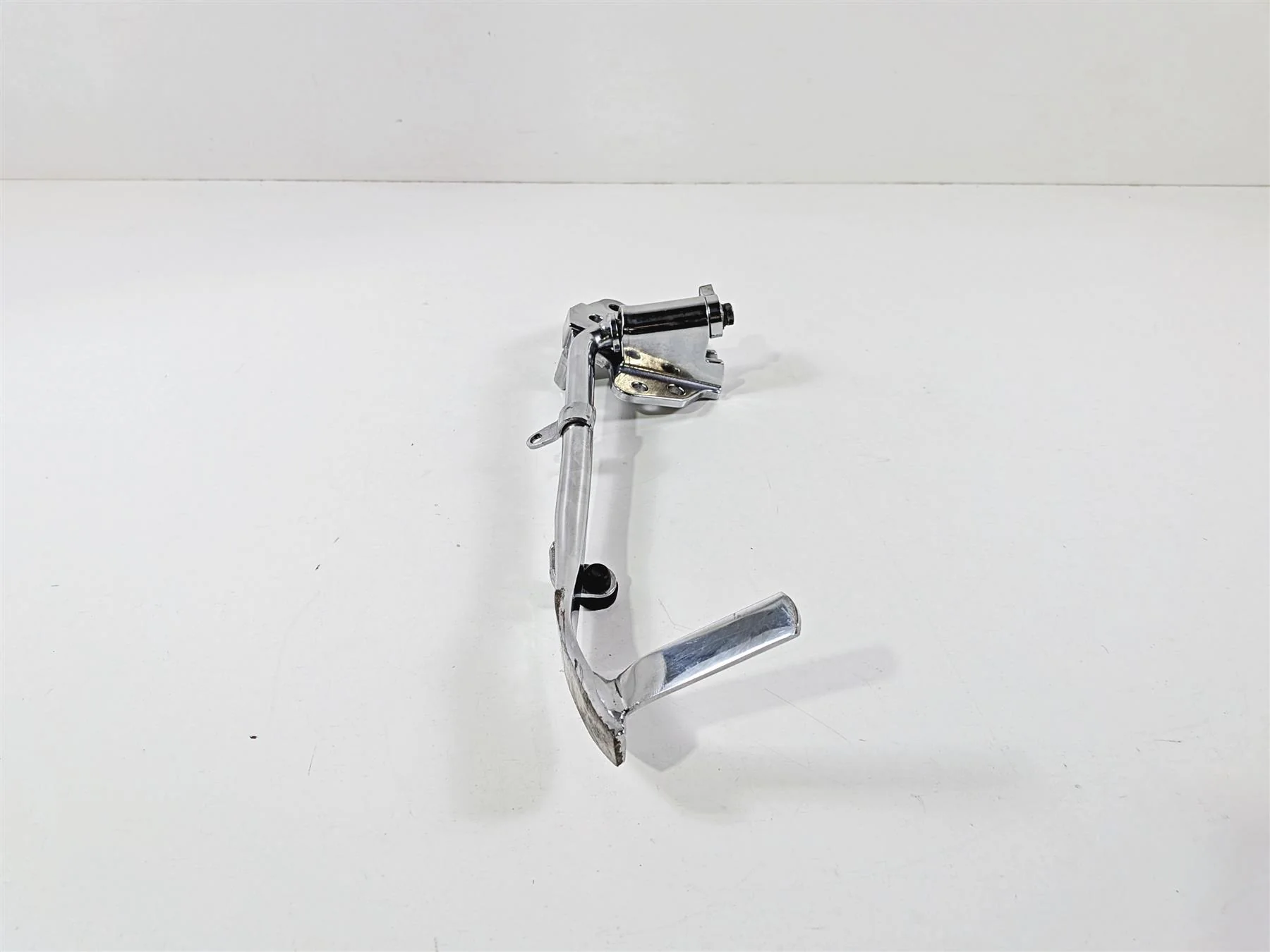 2017 Harley Touring FLHXS Street Glide Side Kick Stand Kickstand Mount Spring 50075-07A - Image 3