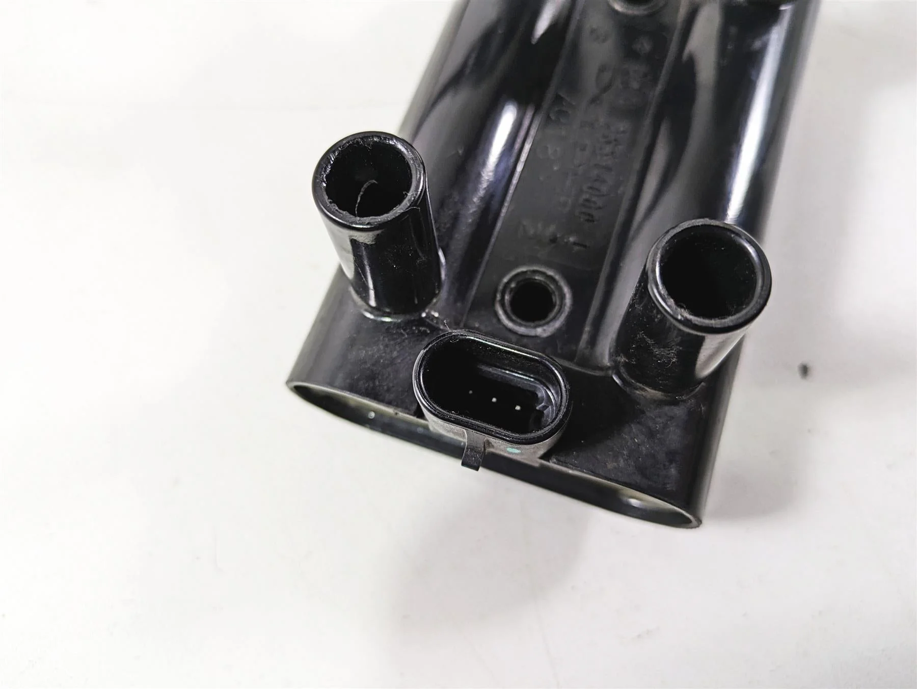 2017 Harley Touring FLTRXS Road Glide Delphi Ignition Coil & 2 Wires 31600017 - Image 10