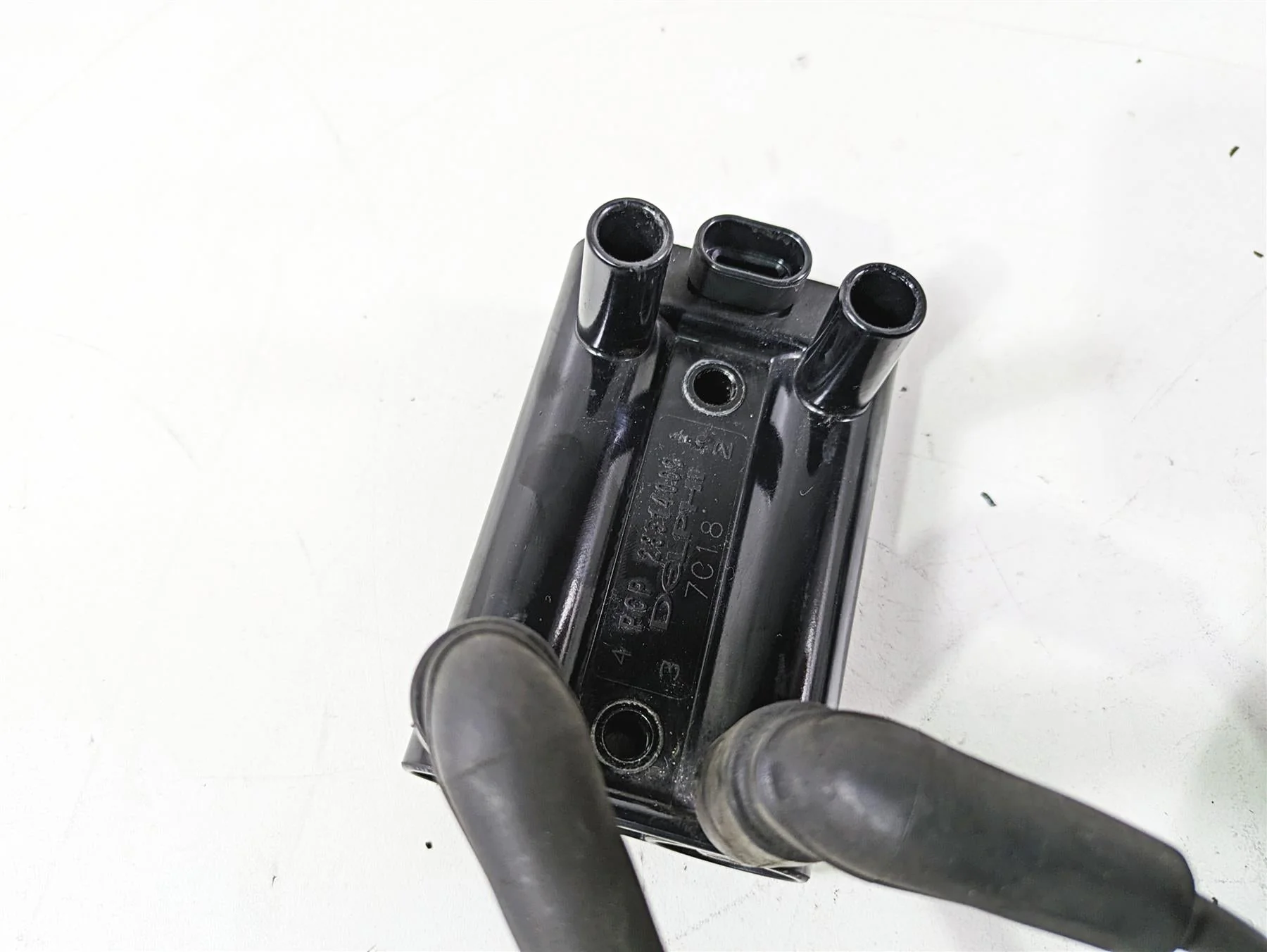 2017 Harley Touring FLTRXS Road Glide Delphi Ignition Coil & 2 Wires 31600017 - Image 5