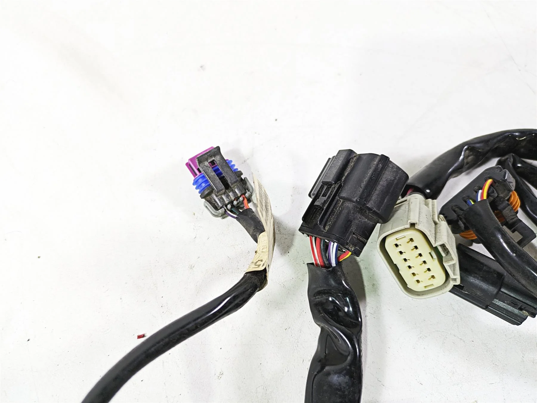 2017 Harley Touring FLTRXS Road Glide Front Fairing Wiring Harness Read 69200122 - Image 10