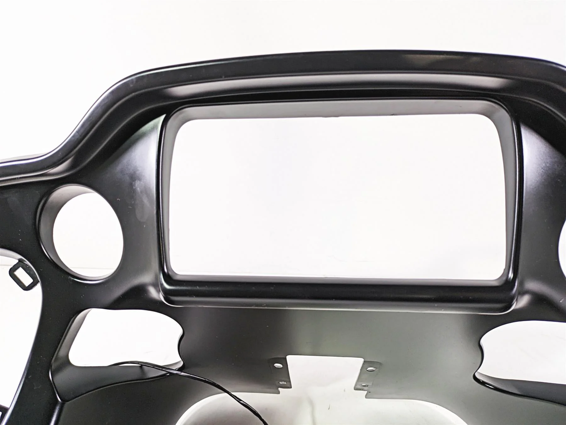 2017 Harley Touring FLTRXS Road Glide Inner Front Nose Fairing 57000305 - Image 7